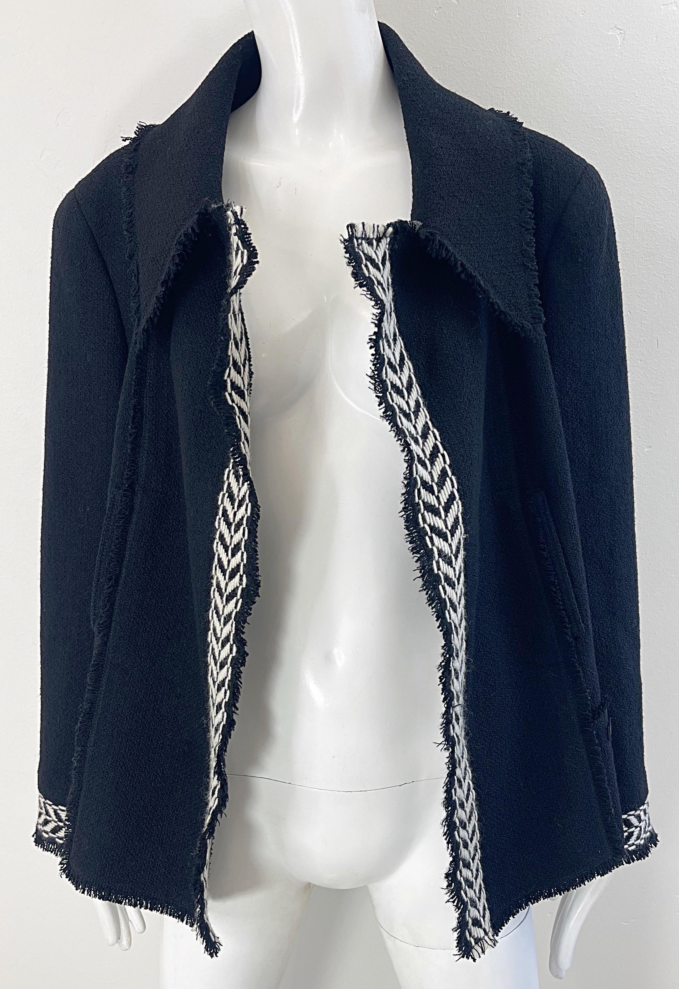 Chanel taglia 50 / US 14 16 Autunno 2004: giacca in tweed vintage in bianco e nero in vendita 2