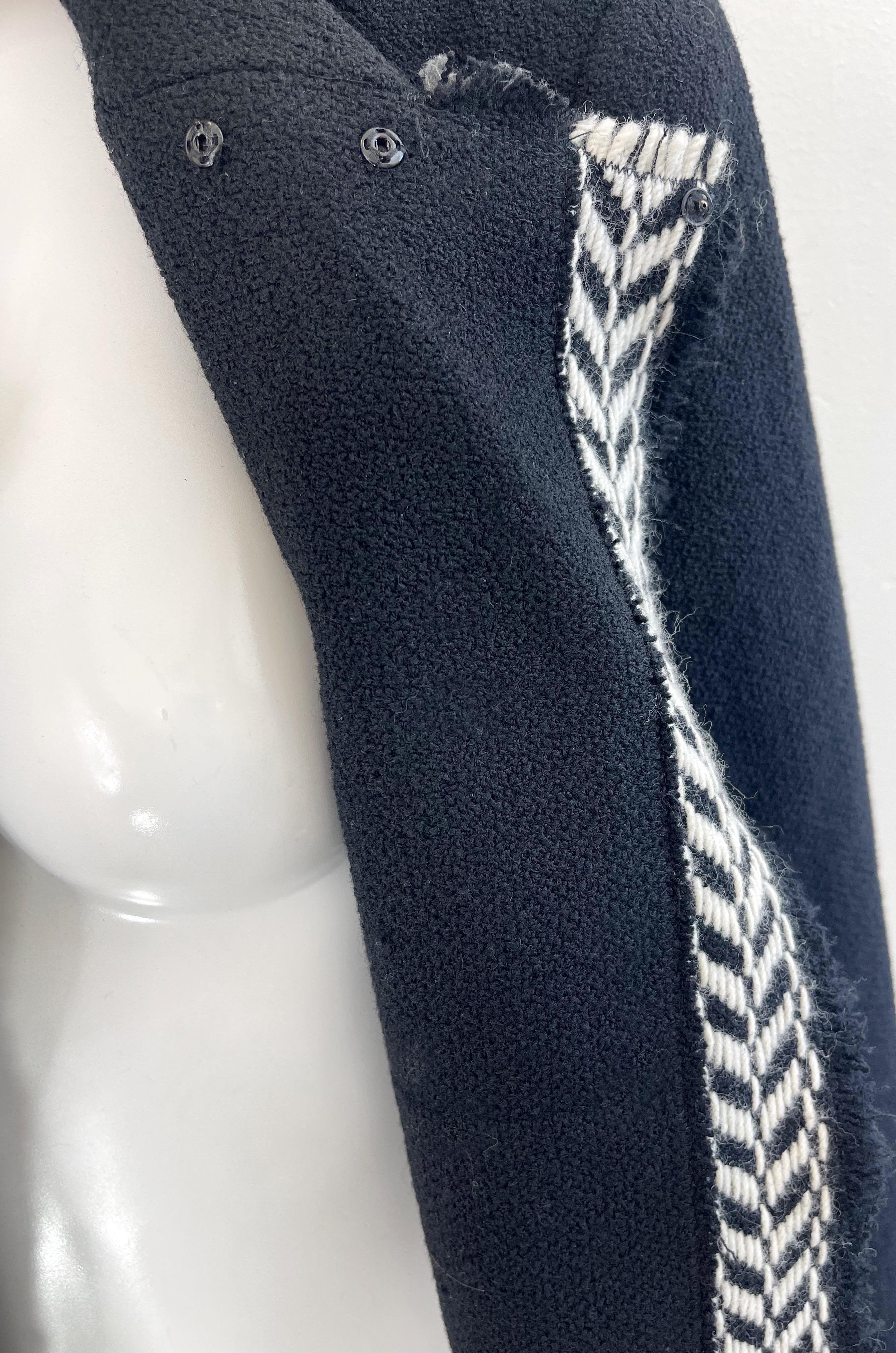 Chanel taglia 50 / US 14 16 Autunno 2004: giacca in tweed vintage in bianco e nero in vendita 3