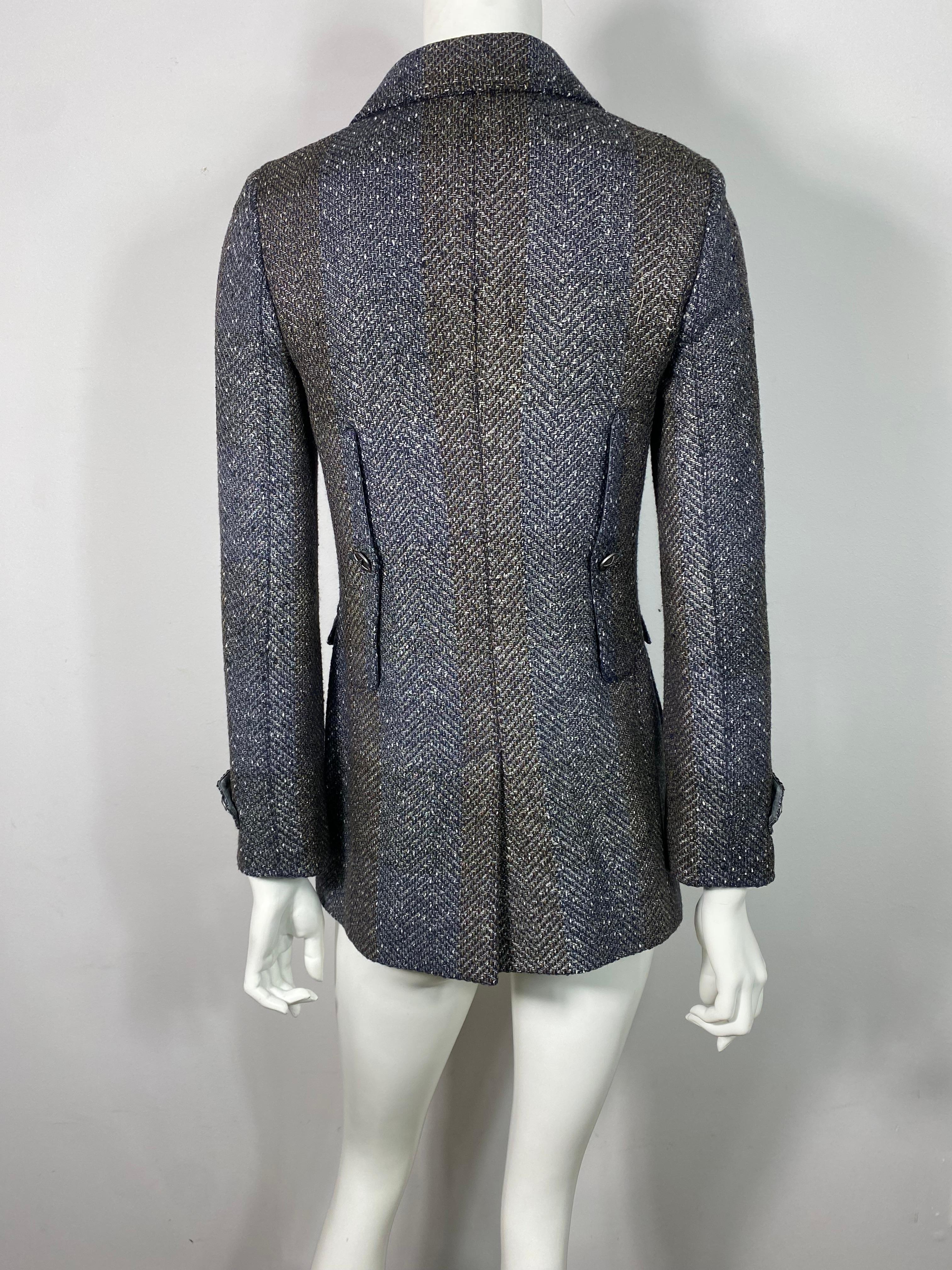 Chanel Fall 2007 Grey and Metallic Double Breasted Jacket - Size 34 For Sale 6