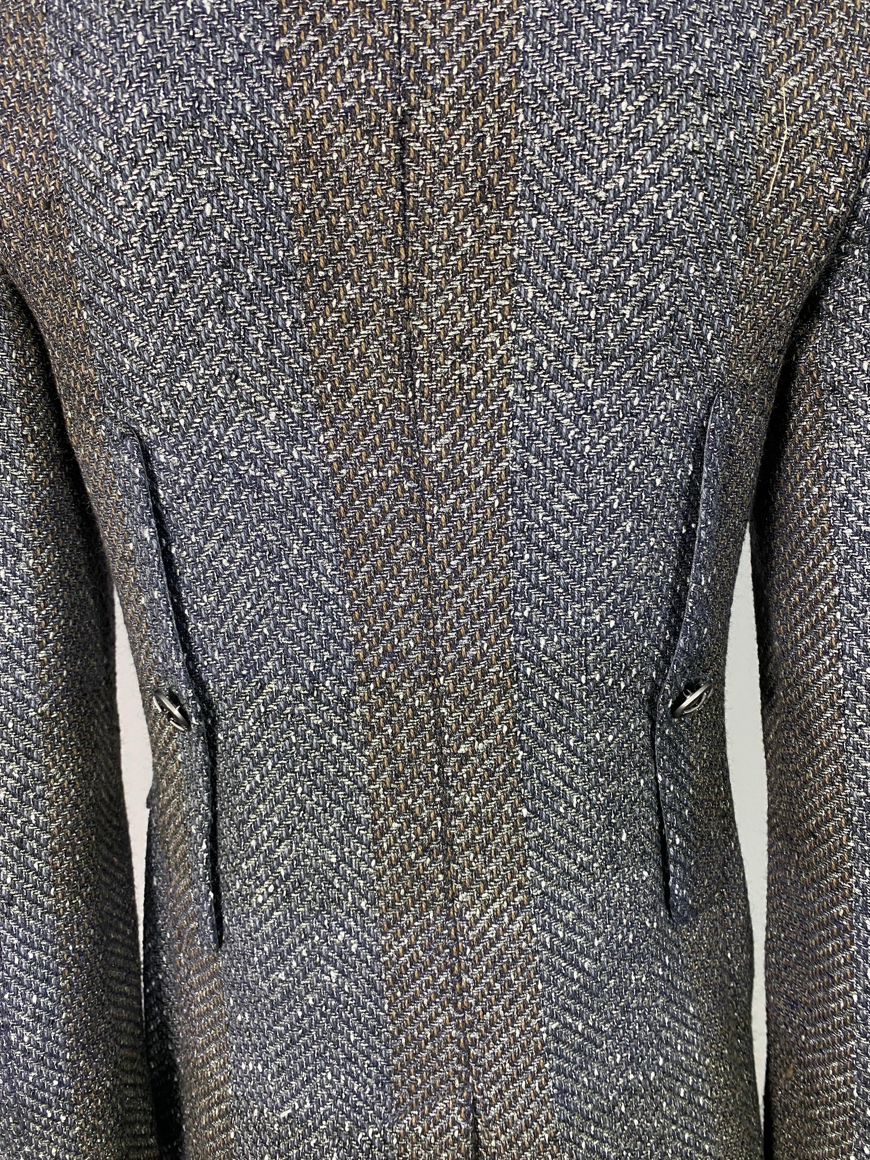 Chanel Fall 2007 Grey and Metallic Double Breasted Jacket - Size 34 For Sale 7