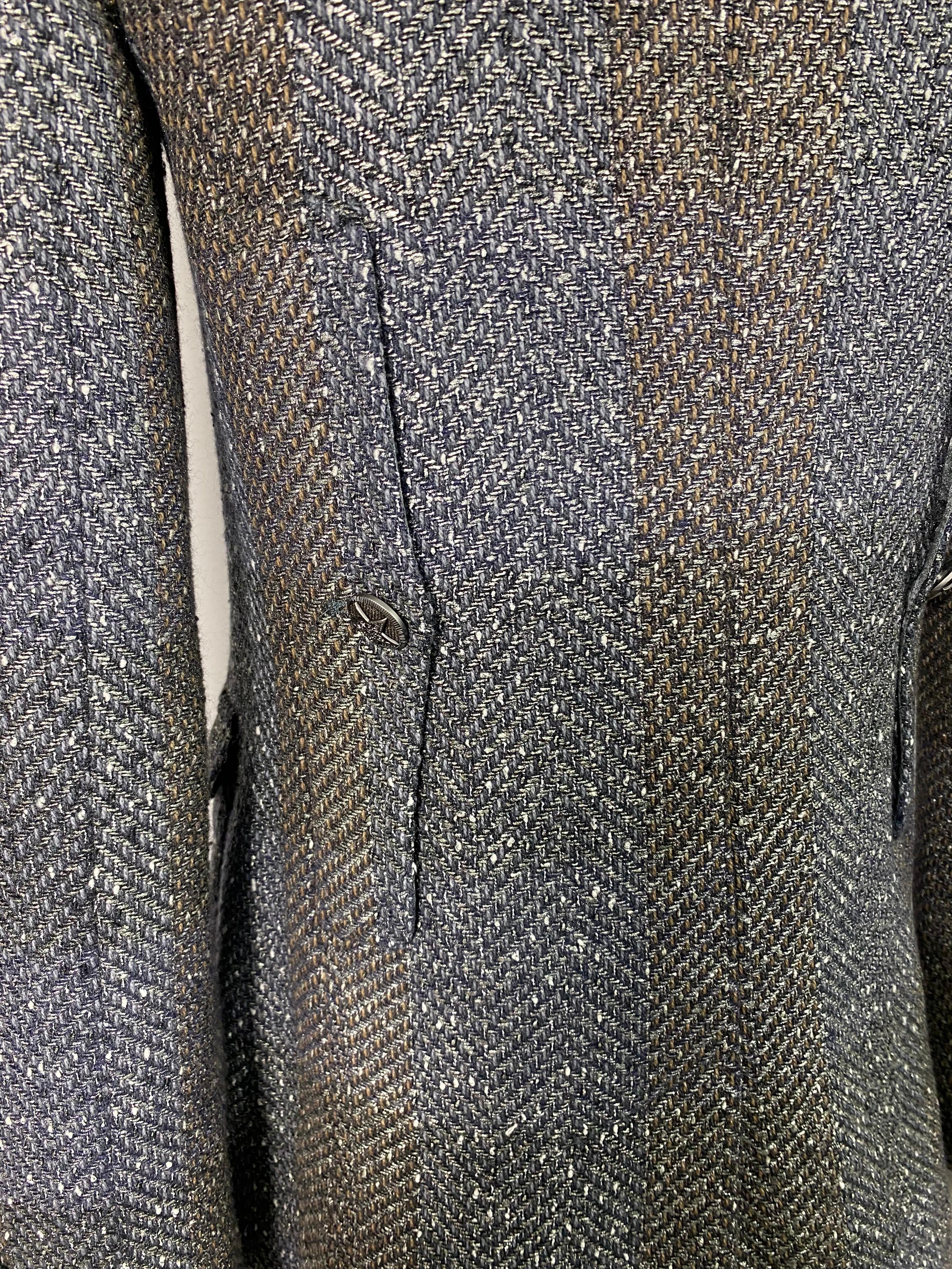 Chanel Fall 2007 Grey and Metallic Double Breasted Jacket - Size 34 For Sale 8