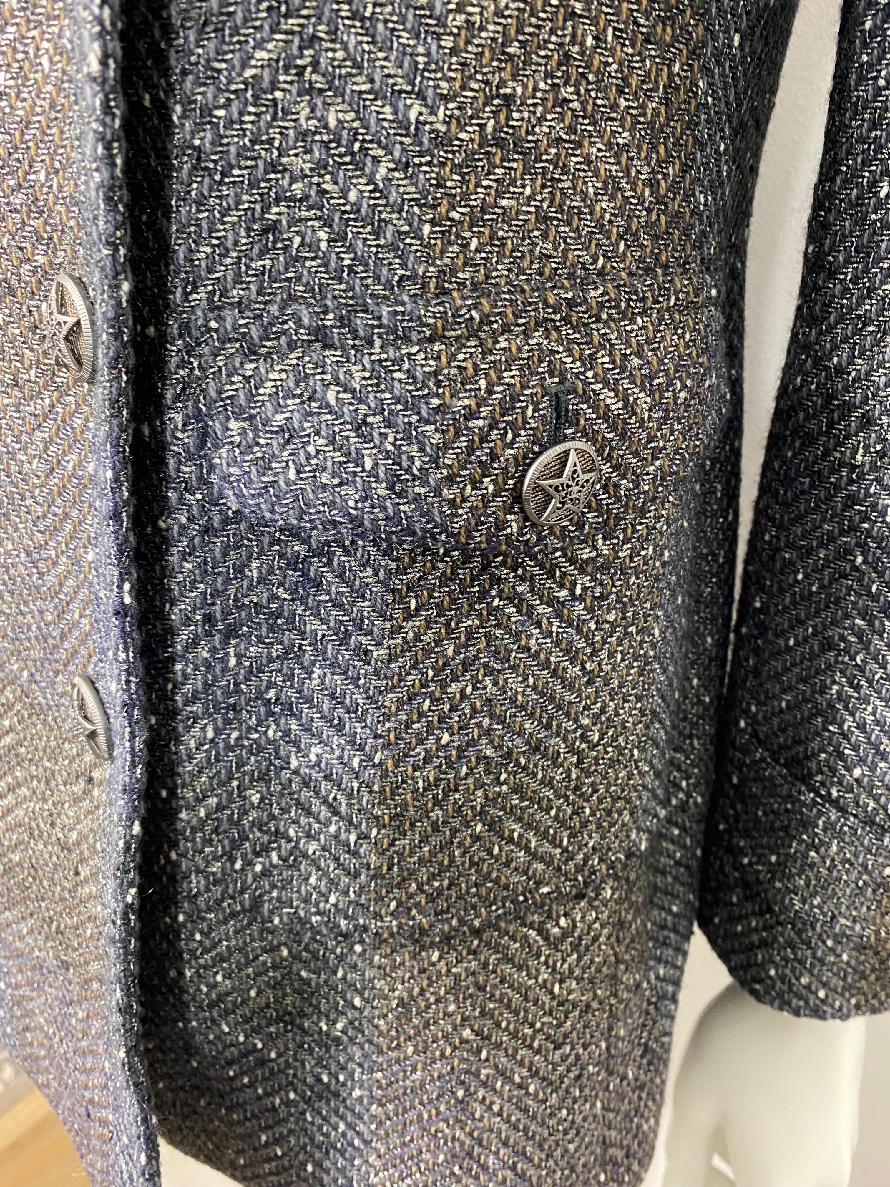 Chanel Fall 2007 Grey and Metallic Double Breasted Jacket - Size 34 For Sale 2