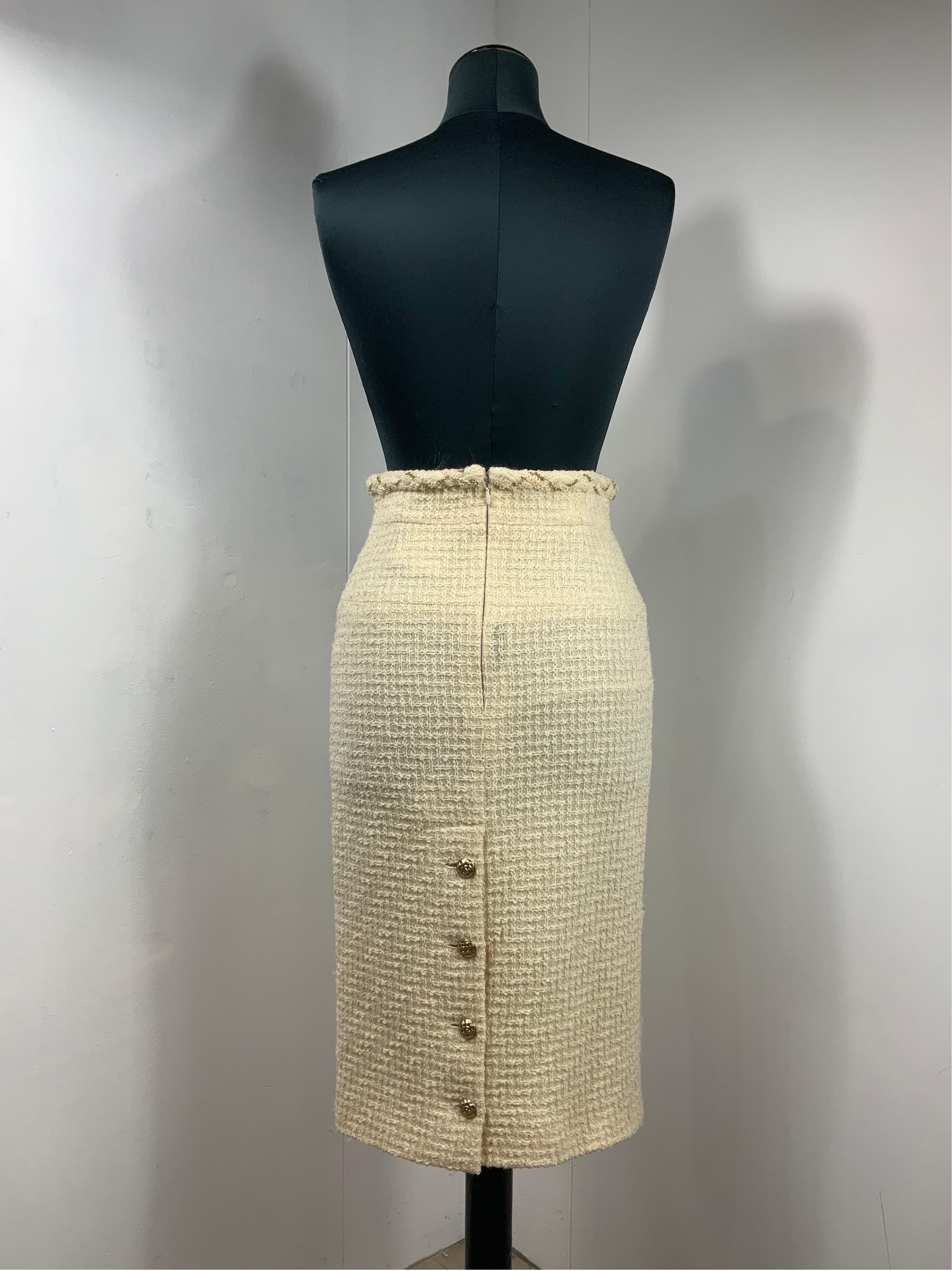 Chanel Fall 2007 ready to wear vintage tailleur  For Sale 9