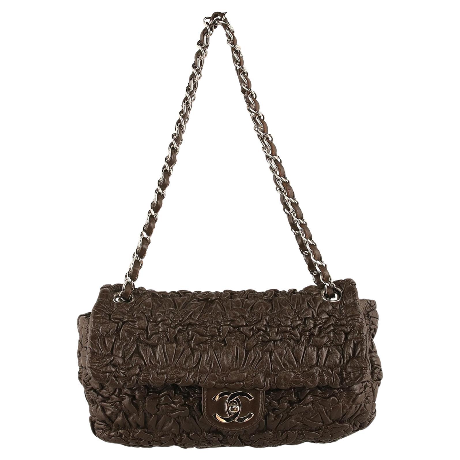 Chanel Herbst 2007 Zerknittertes Brown Leather Medium Classic Flap Bag im Angebot