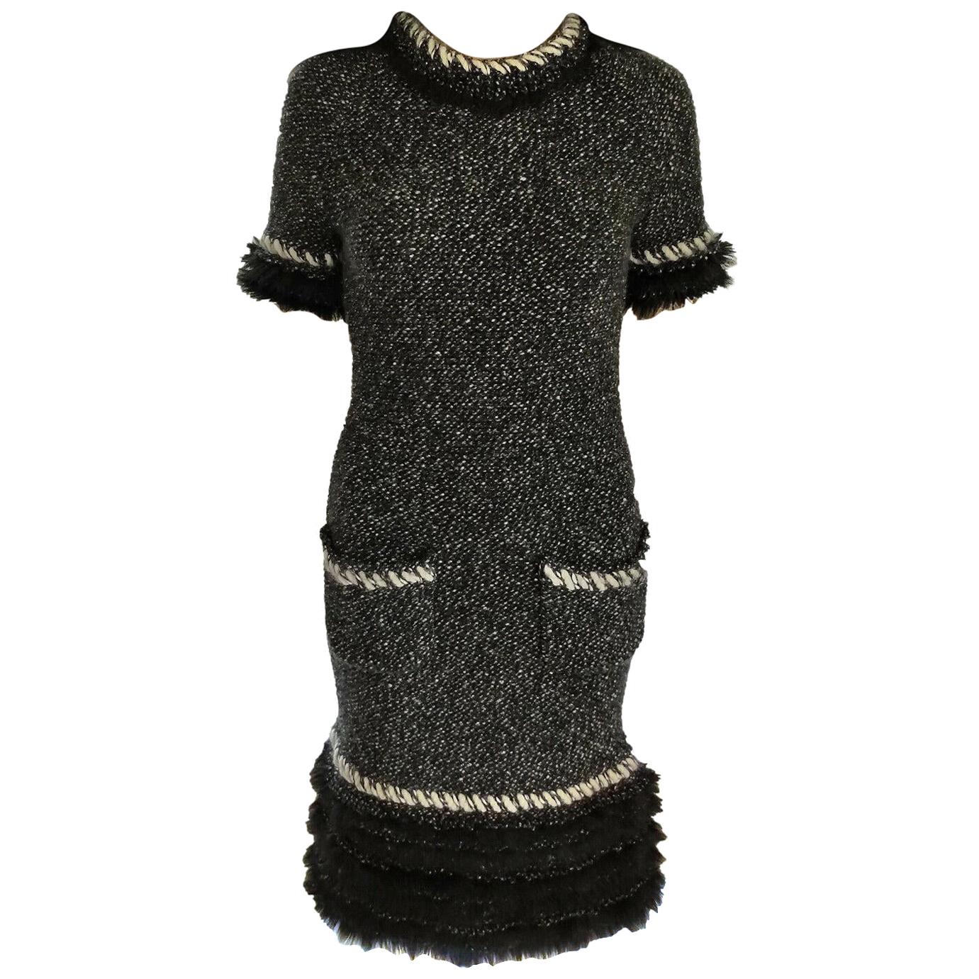 Chanel Fall 2010 Black & White Tweed Cashmere Fur Fringe Dress FR 38/ US 4 6