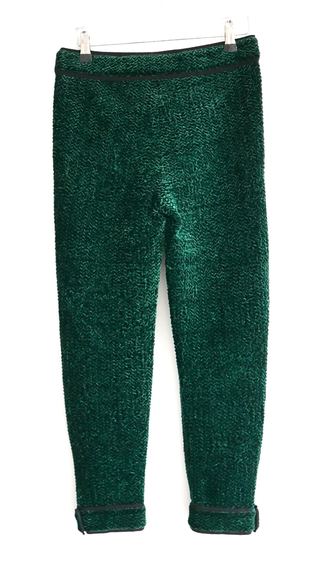 Black Chanel Fall 2012 Green Textured Velvet Pedal Pushers Trousers For Sale