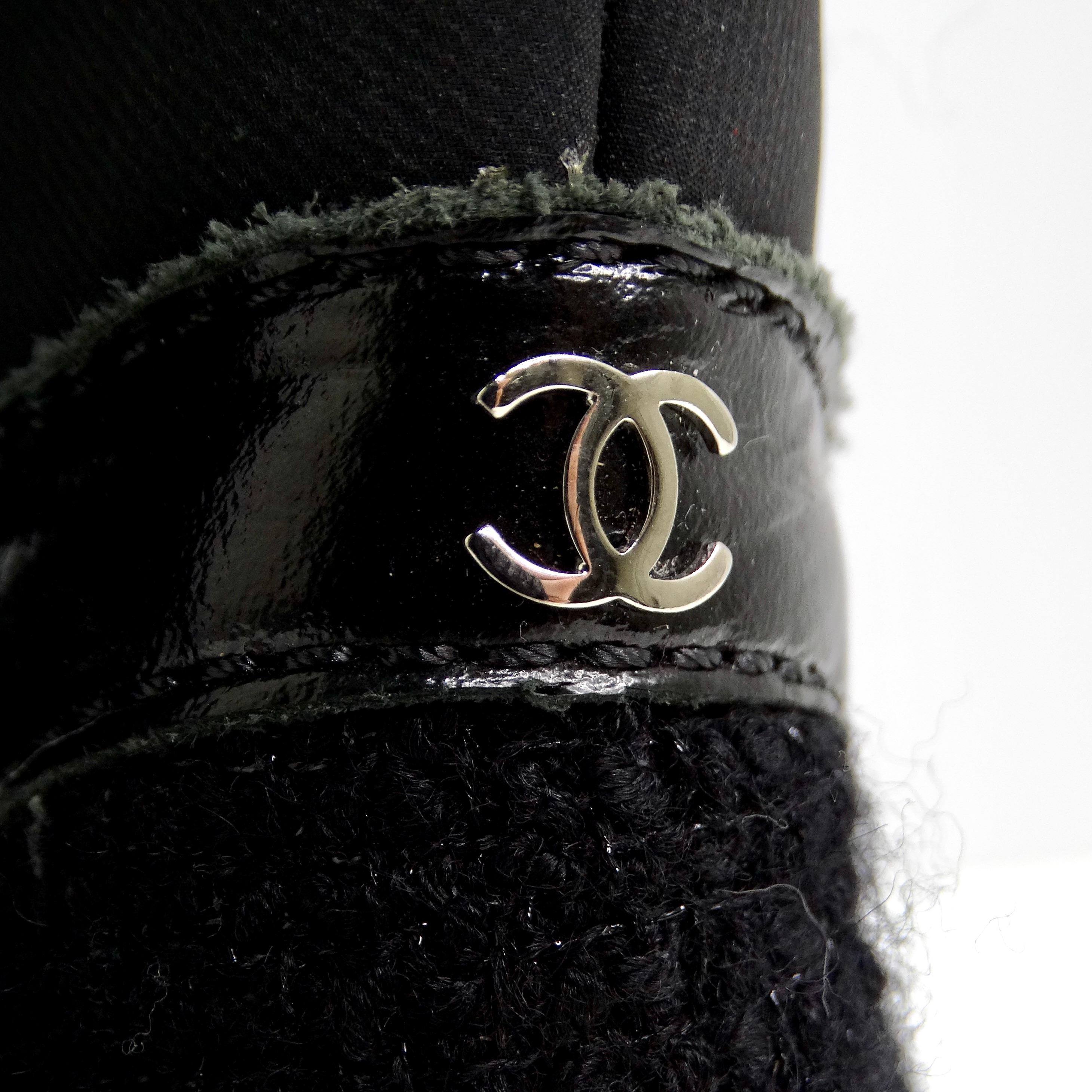 Chanel Fall 2014 Patent Calfskin Tweed Sneaker Boot (bottes de baskets en tweed) en vente 8