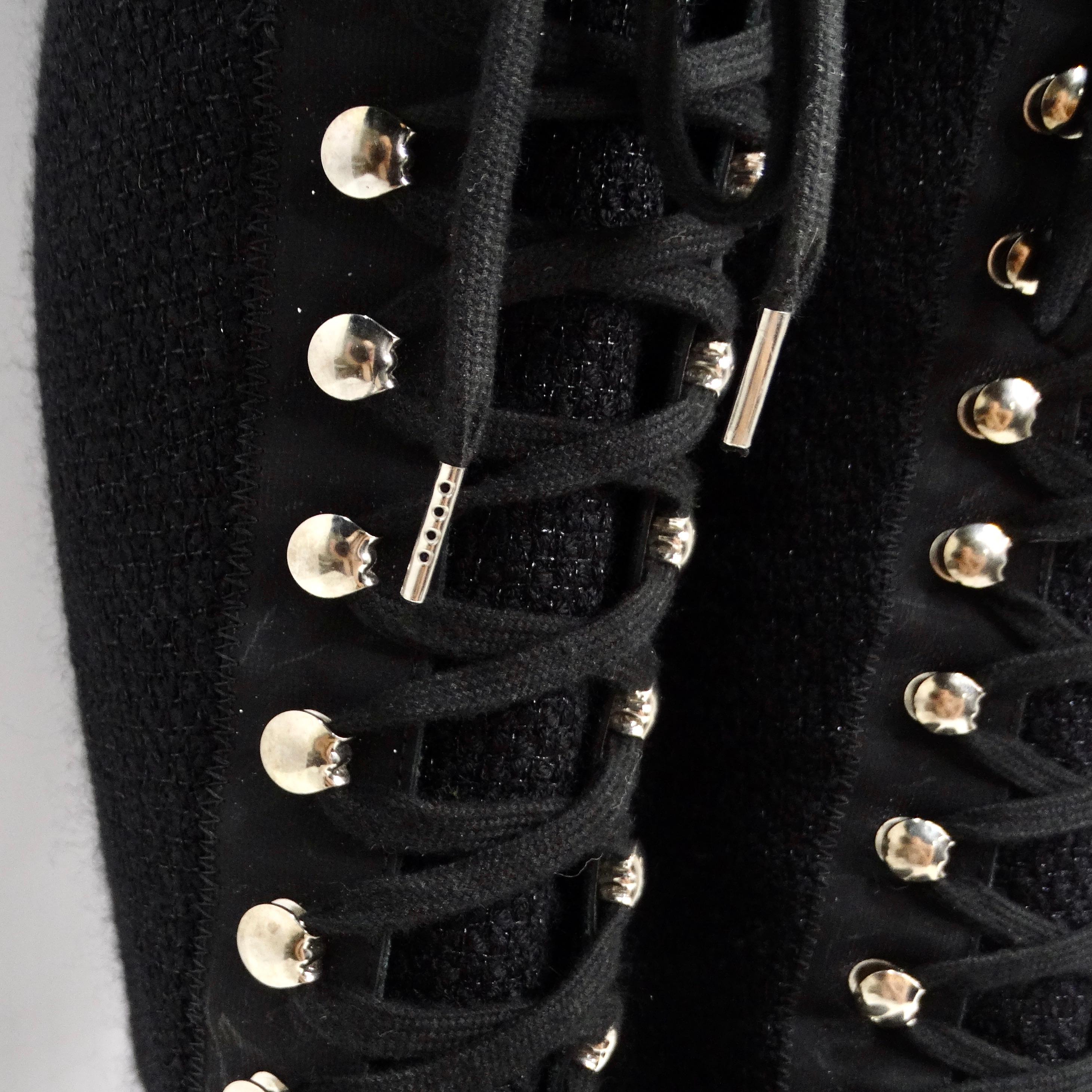 Chanel Fall 2014 Patent Calfskin Tweed Sneaker Boot (bottes de baskets en tweed) en vente 1