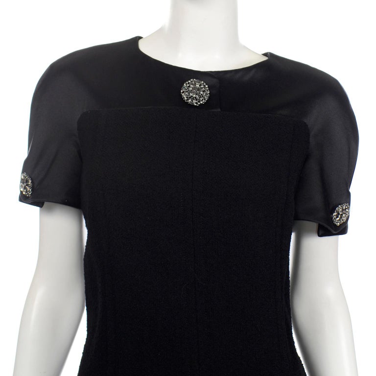 Chanel Fall 2015 Black Wool Boucle and Silk Short Sleeve Dress W