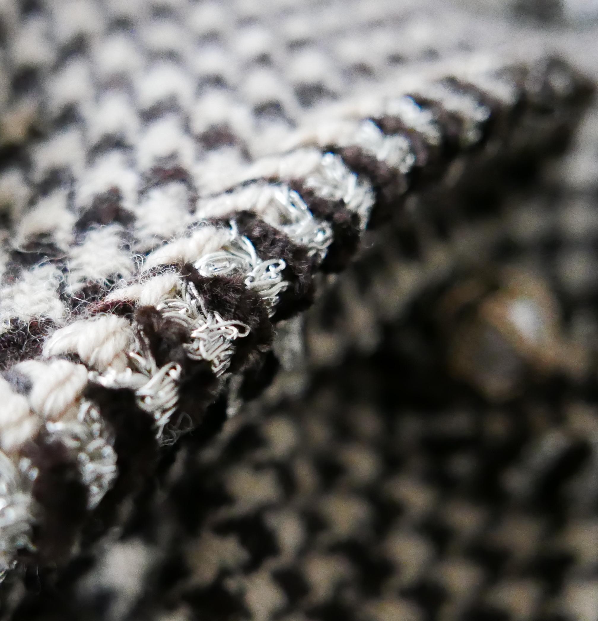 Chanel Fall 2015 Houndstooth Fantasy Tweed Jacket  For Sale 8
