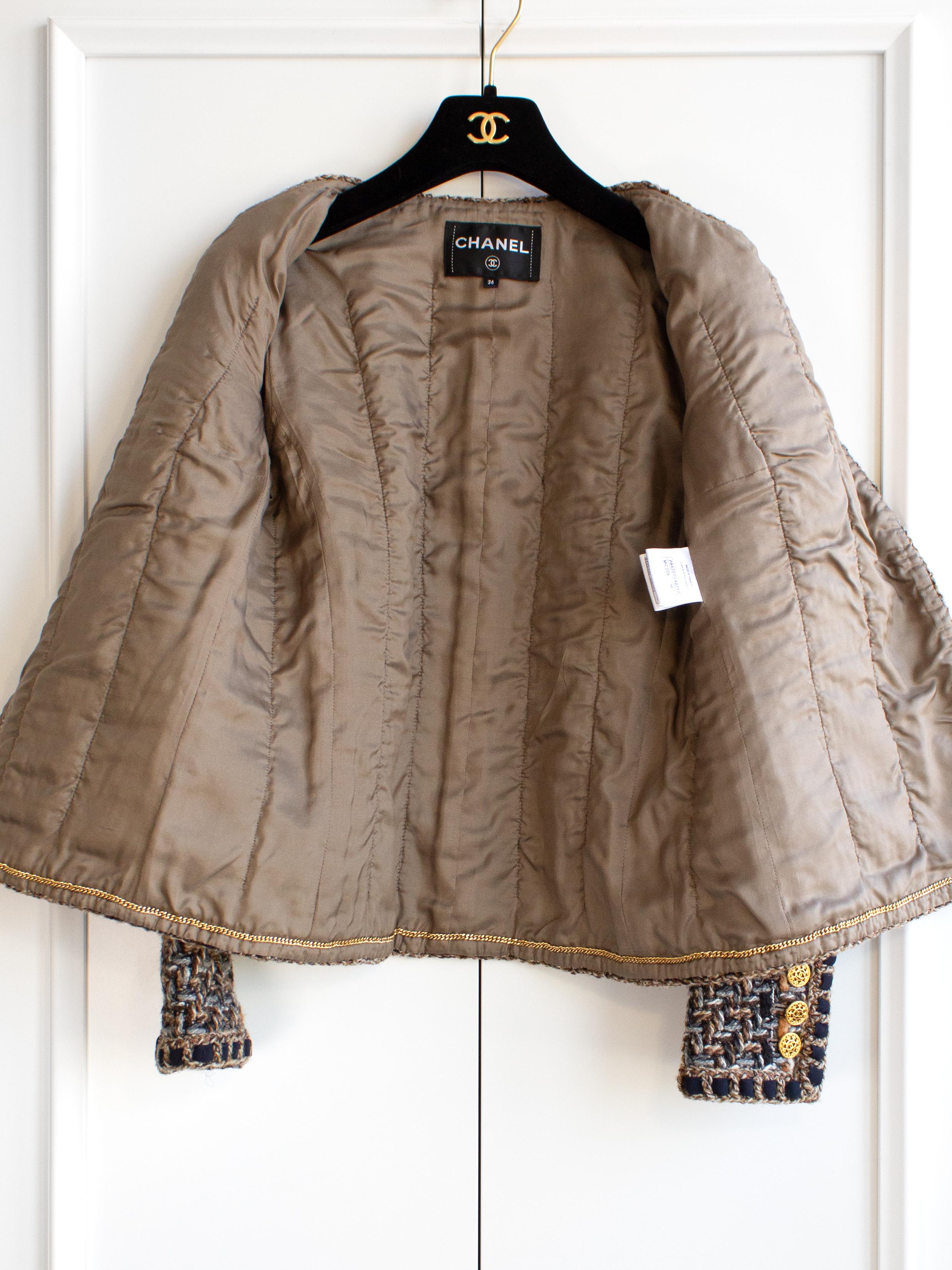 Chanel Fall 2016 Metiers D'Art Rome Brown Black Gold Fantasy Tweed 16A Jacket 7