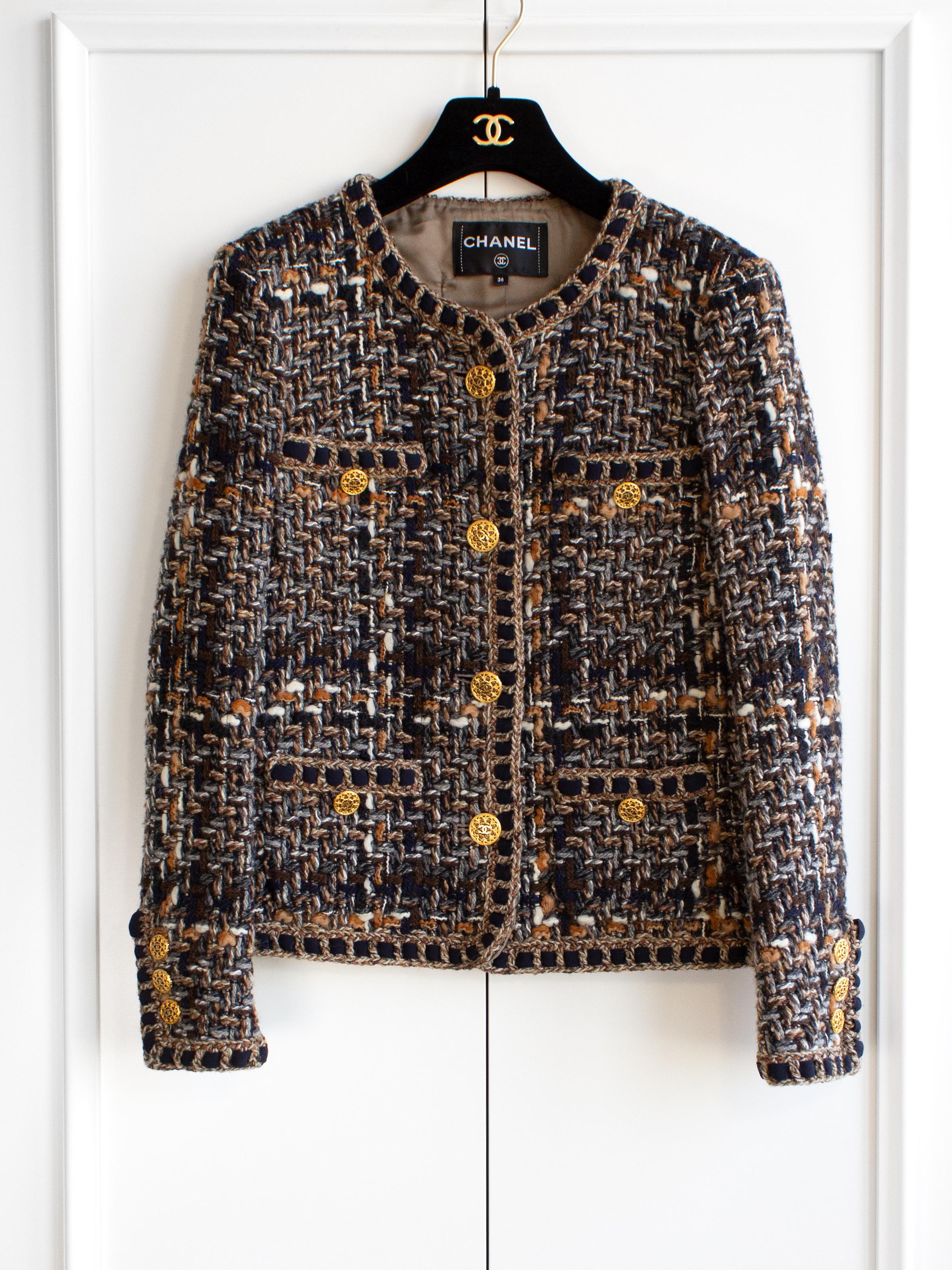 Chanel Fall 2016 Metiers D'Art Rome Brown Black Gold Fantasy Tweed 16A Jacket 1