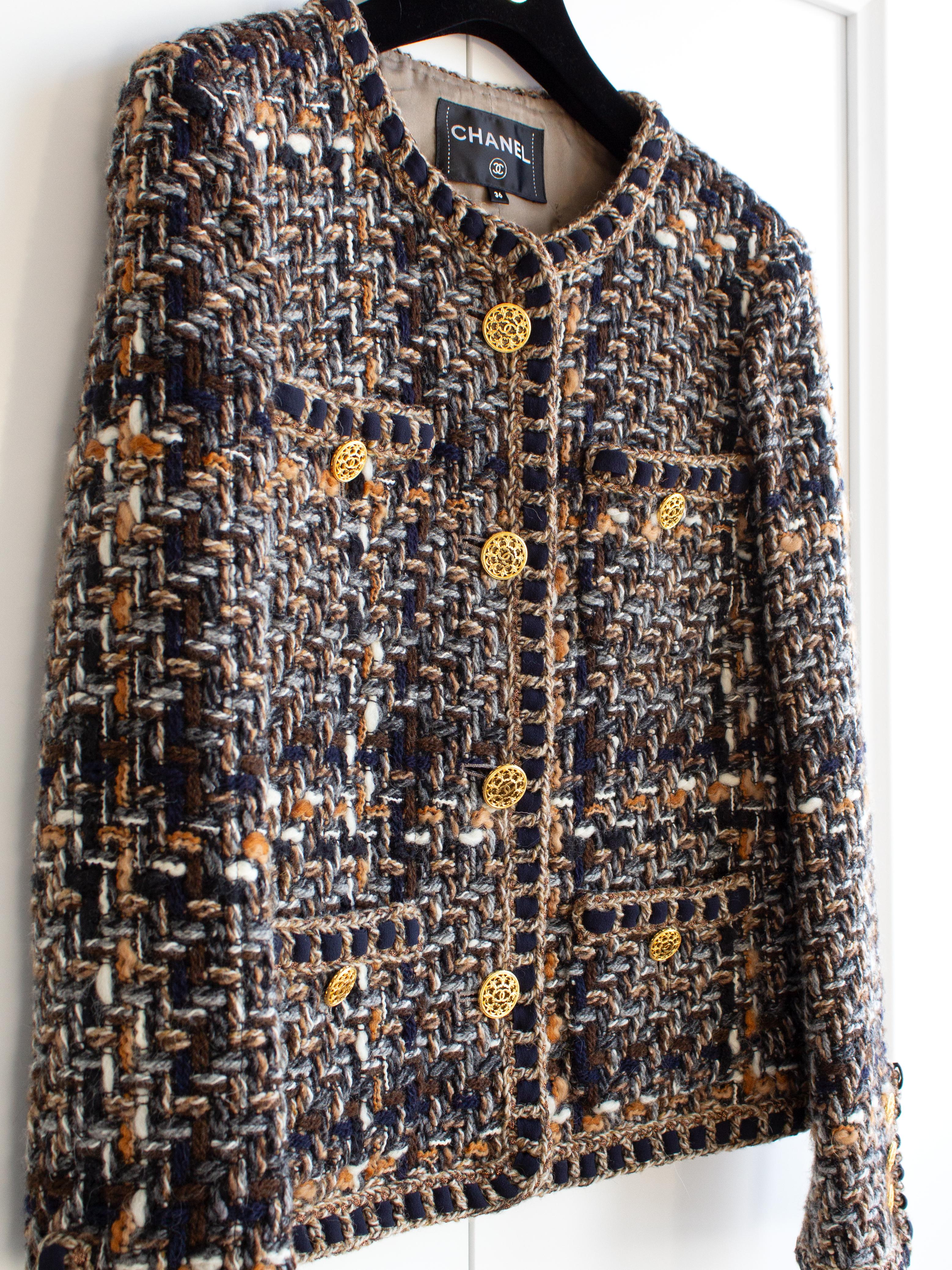 Chanel Fall 2016 Metiers D'Art Rome Brown Black Gold Fantasy Tweed 16A Jacket 4