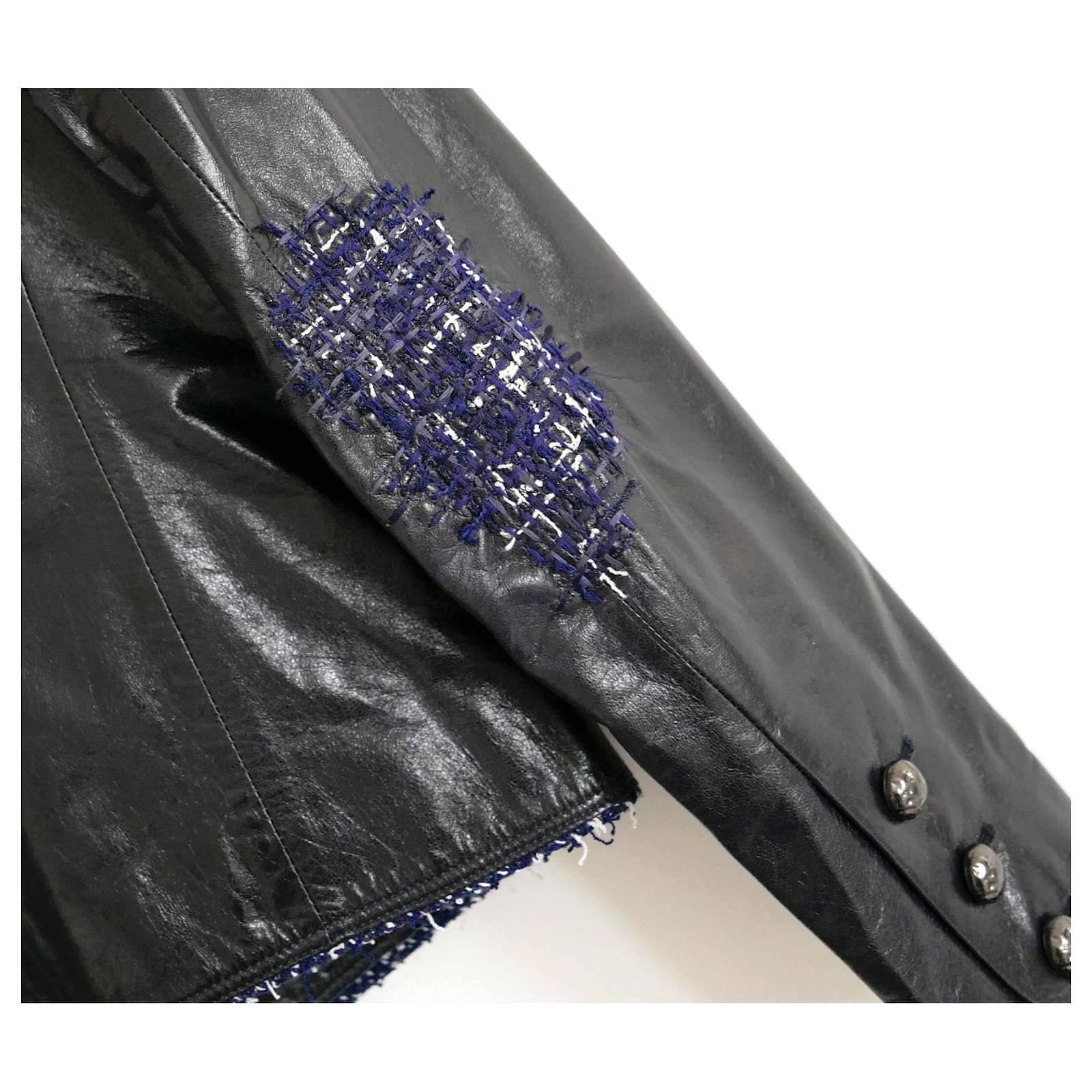 Chanel automne 2016 - Veste fourreau en cuir avec bordures en tweed en vente 2