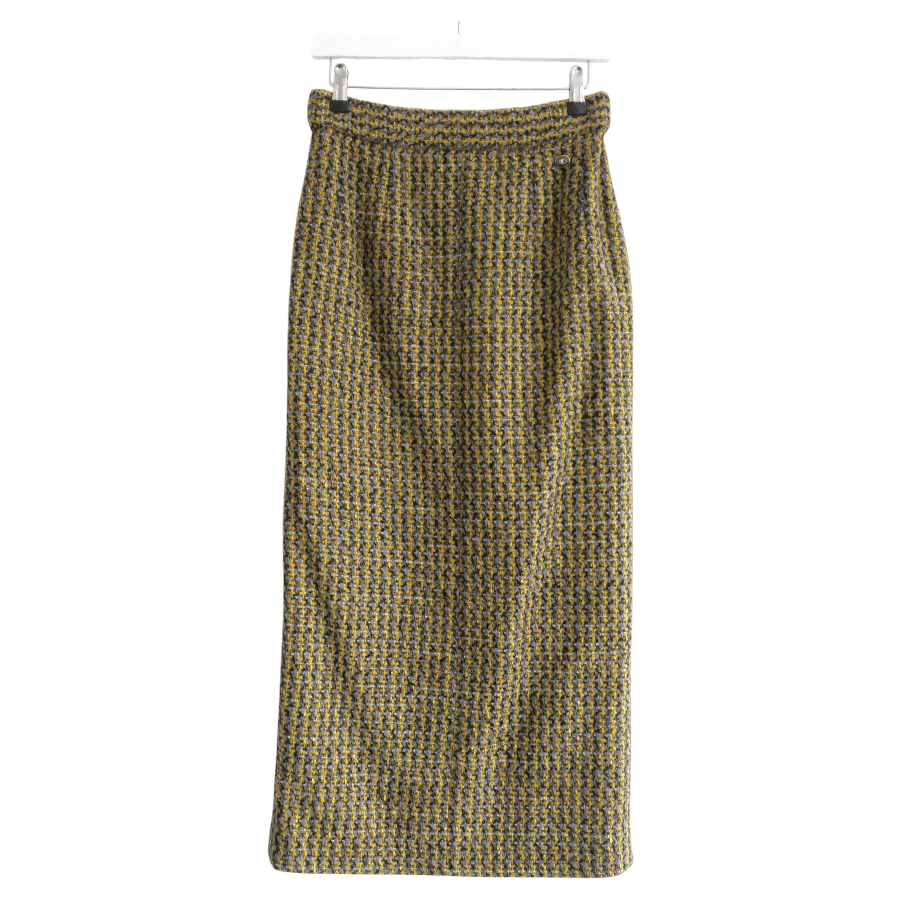 Chanel automne 2017 17B Jupe midi crayon pour femme en tweed chartreuse
