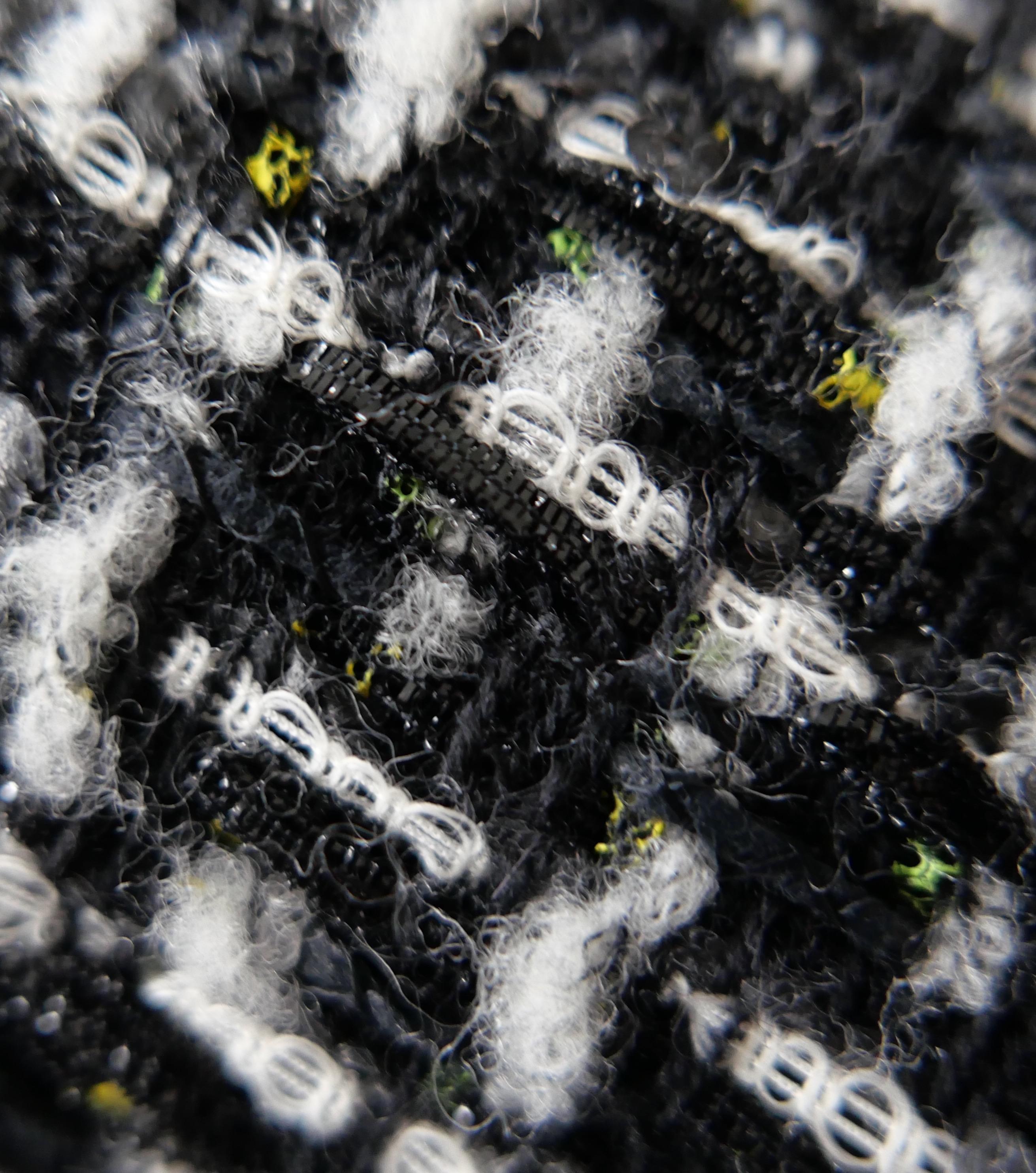 Chanel automne 2017 Jupe crayon en tweed fantaisie chunky en vente 1