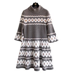 Chanel Fall 2019 Fair Isle Grey Beige White Wool Cashmere 19A Sweater Dress