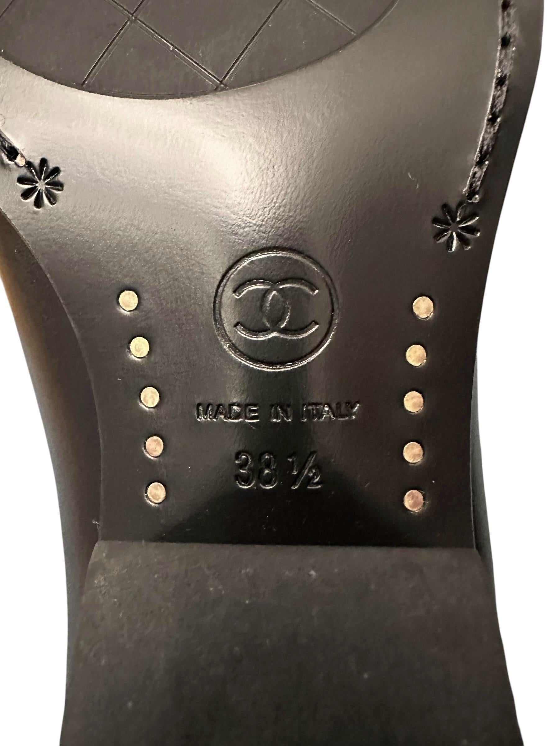 Stivali da cowboy neri Chanel Autunno 2022 Couture CC in vendita 2