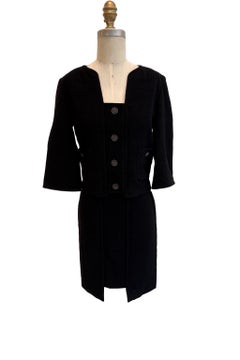 Chanel Fall/Winter 2007–2008 Black Wool & Silk Skirt Suit (FR 38 / US 6)