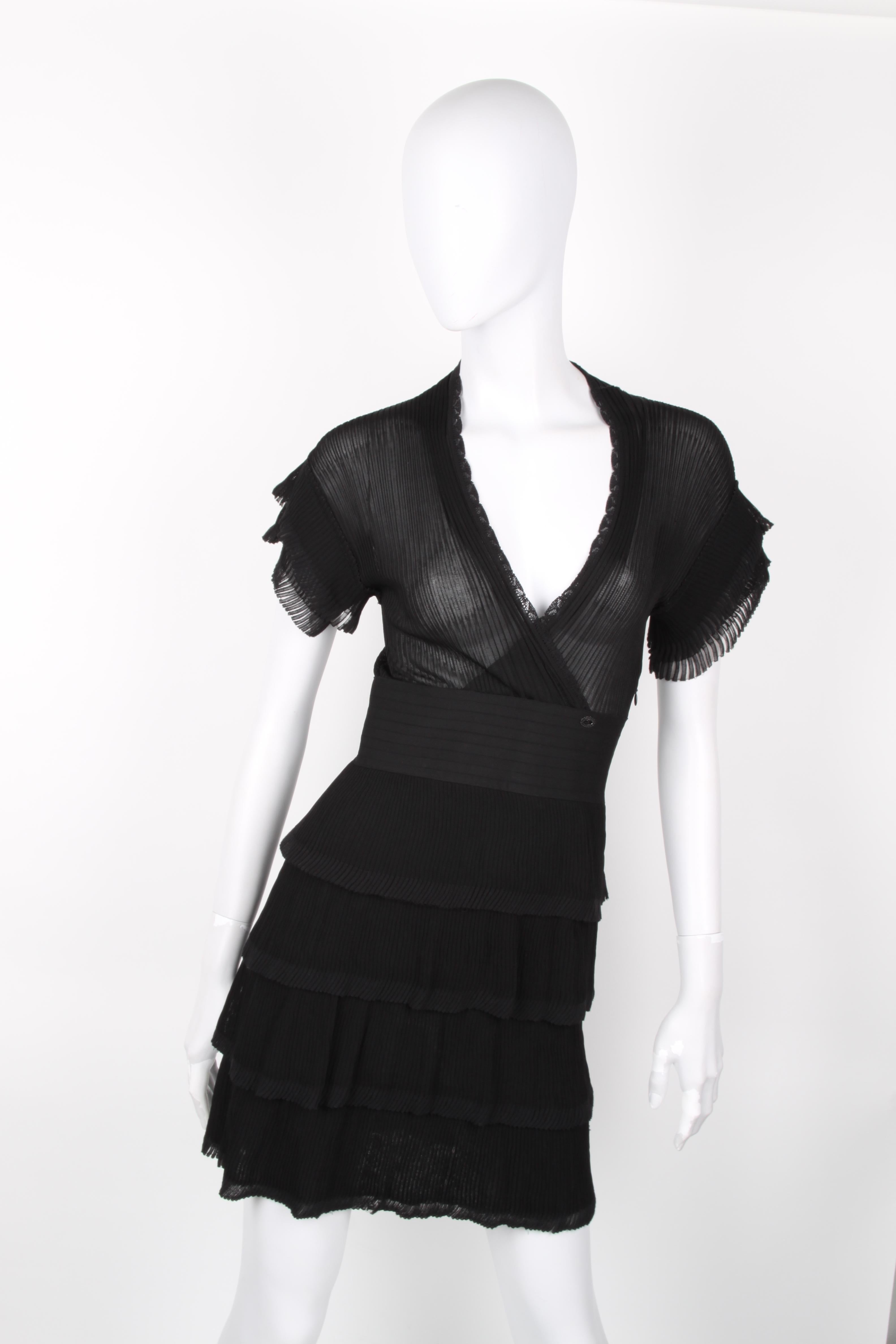 Chanel Fall/Winter 2007 black layered short sleeve dress In Good Condition For Sale In Baarn, NL