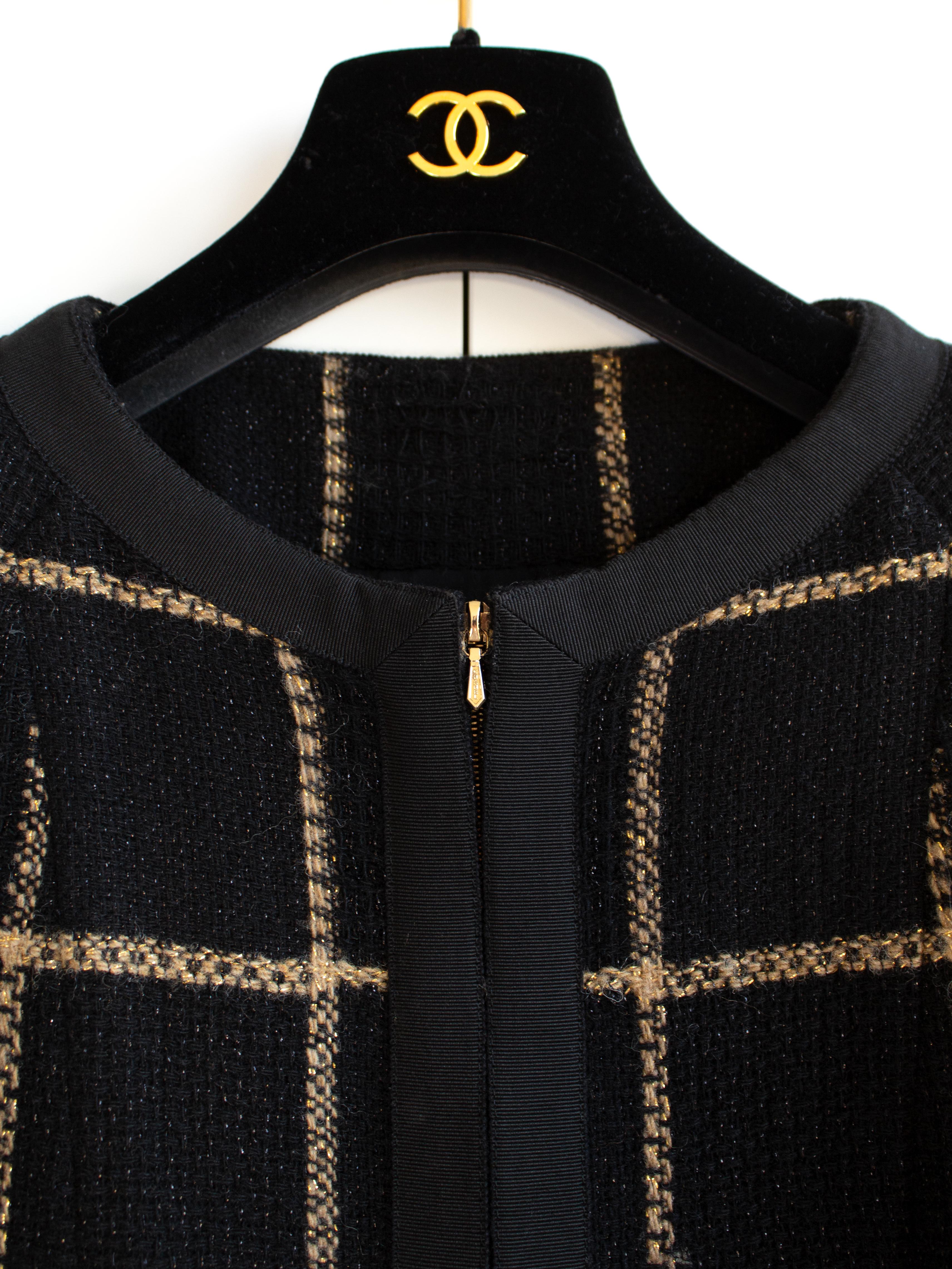 Women's Chanel Fall/Winter 2009 Paris-Moscow Black Gold Plaid Fantasy Tweed 09A Jacket