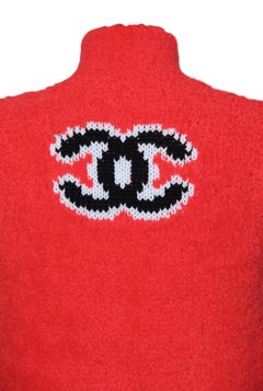 Chanel Fall Winter 2019 / 2020 Collection CC Red Teddy Knit Vest