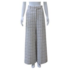 CHANEL Fall/Winter 2020 Lurex Tweed Trousers - White & Black