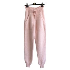 Chanel Fall/Winter 2021/22 Pre-Collection Pink Knit Wool Heart 21B Sweatpants