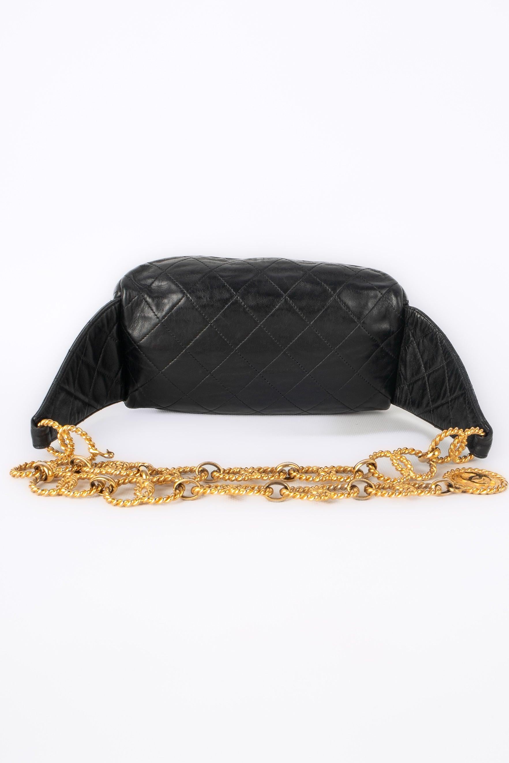 Chanel Fanny Pack Black Lamb Leather Belt Bag, 1990 In Good Condition In SAINT-OUEN-SUR-SEINE, FR