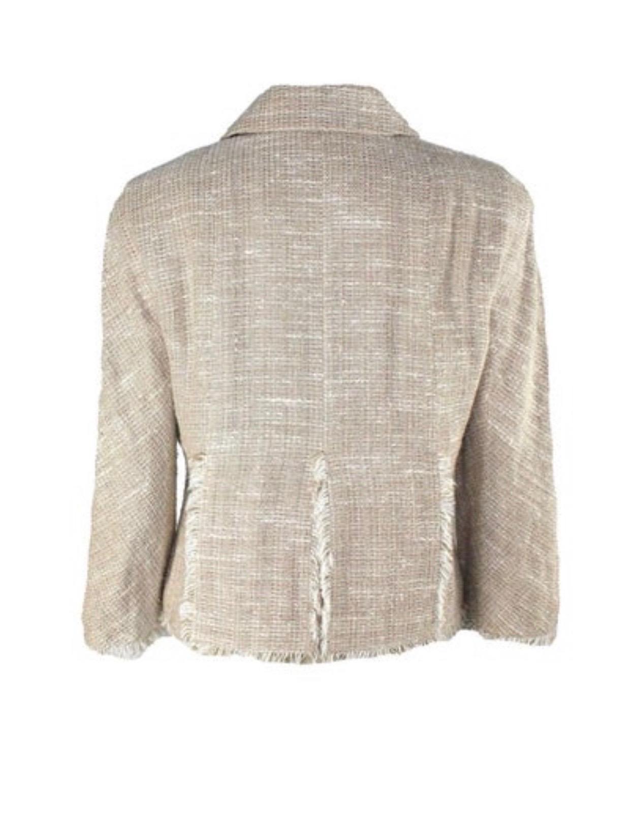 Chanel signature jacket - perfect for the summer!
A timeless classic that should be in every woman's wardrobe
So versatile - goes with jeans, pants, skirts, dresses and will always look classy!
Finest woven linen tweed exclusively produced by Maison