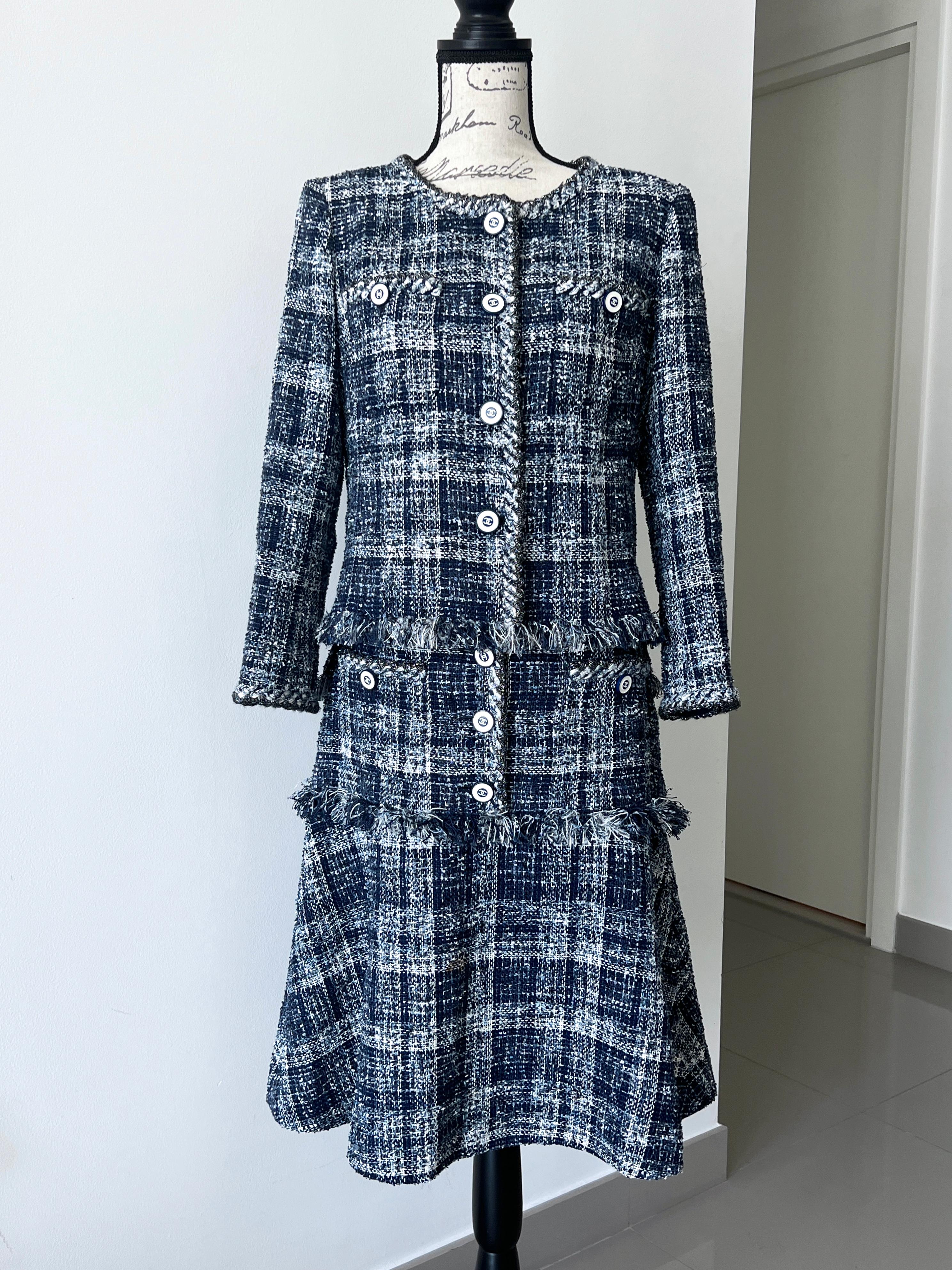 Chanel Fashion Icon Tweed Jacket and Skirt Suit 3