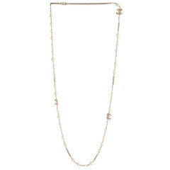 CHANEL faux pearl & gold CC Chain Necklace
