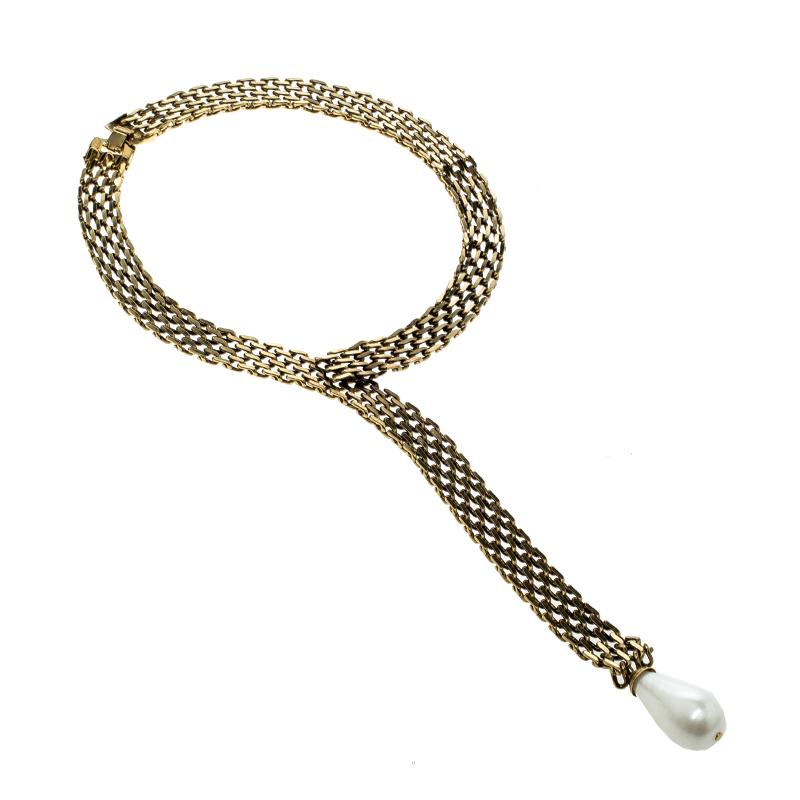 Chanel Faux Pearl Gold Tone Chain Collar Necklace In Good Condition In Dubai, Al Qouz 2