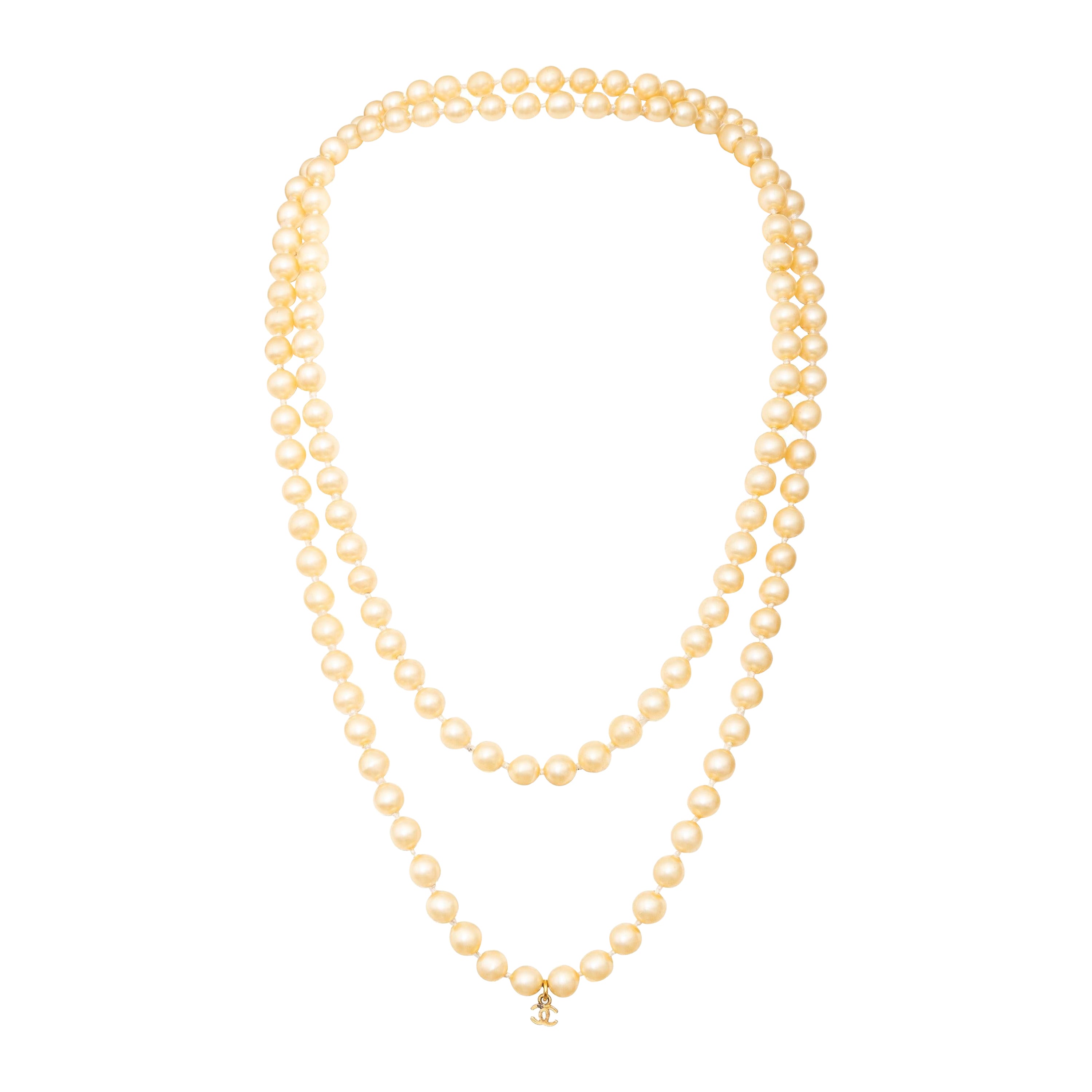 Chanel Faux Pearl Necklace - 
90s