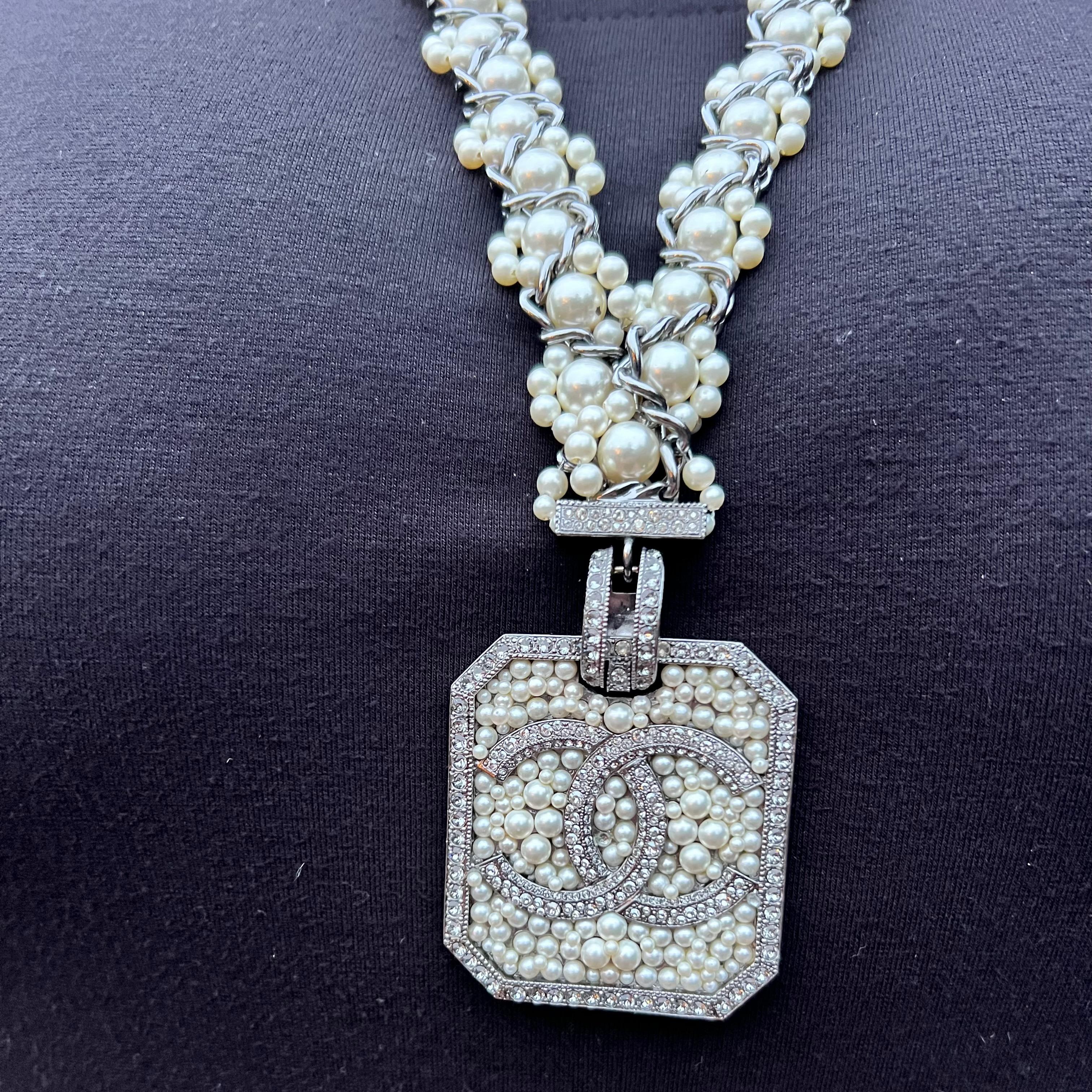 Chanel Faux Pearl & Strass CC Lanyard Pendant Necklace 1