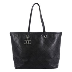 Chanel Fever Tote Quilted Caviar Medium