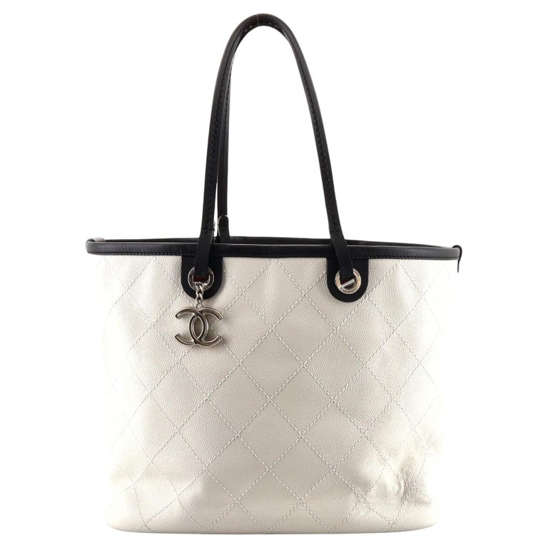 Chanel Fever Tote Quilted Caviar Medium