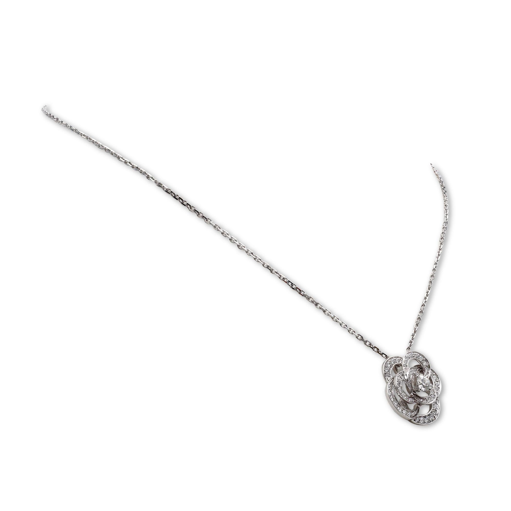 chanel diamond necklace