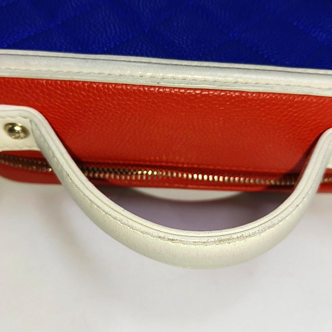 Chanel Filigree Medium Vanity Case Tricolor Caviar Leather, 2018-2019 4