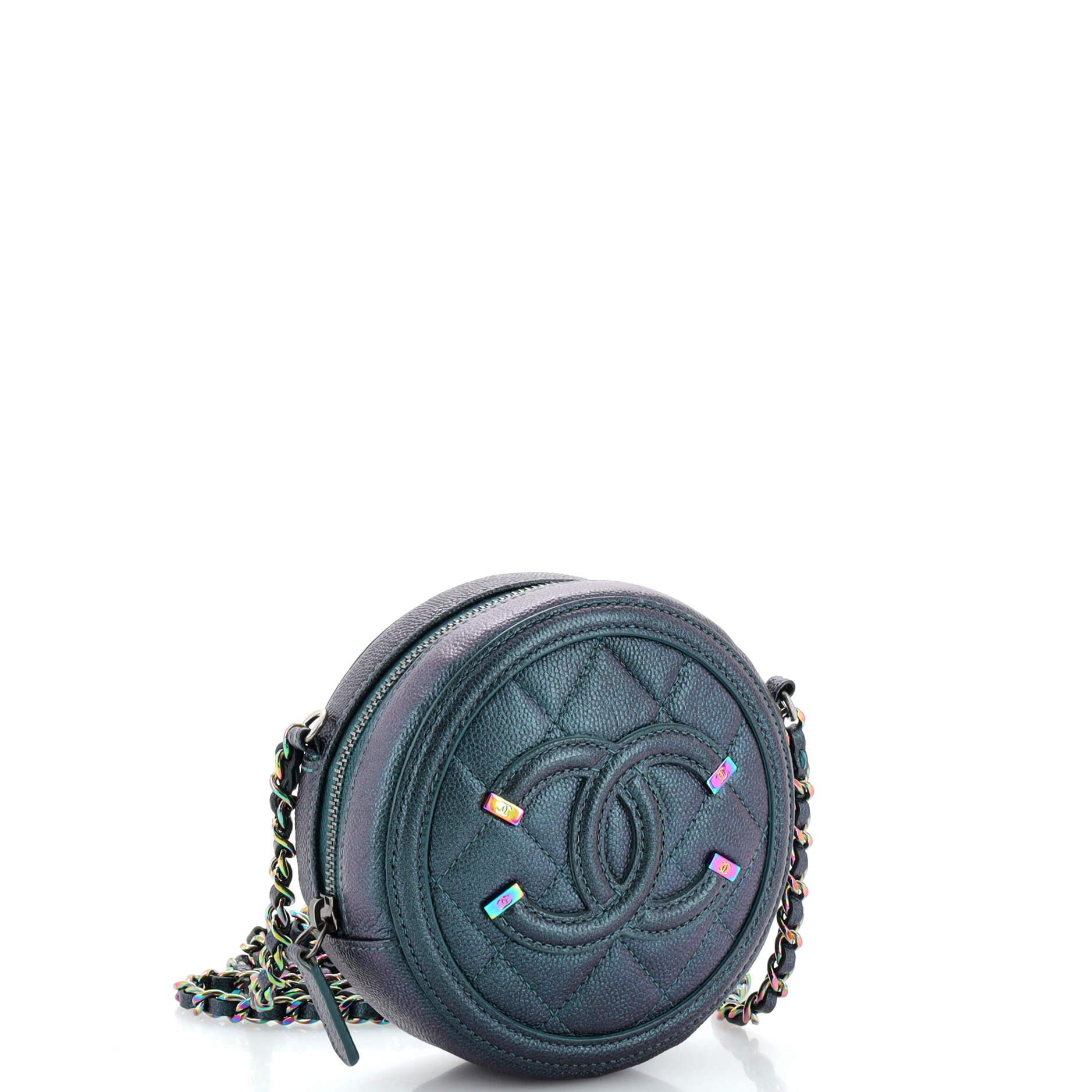 Chanel Filigree Round Clutch with Chain Quilted Iridescent Caviar Mini In Good Condition For Sale In NY, NY