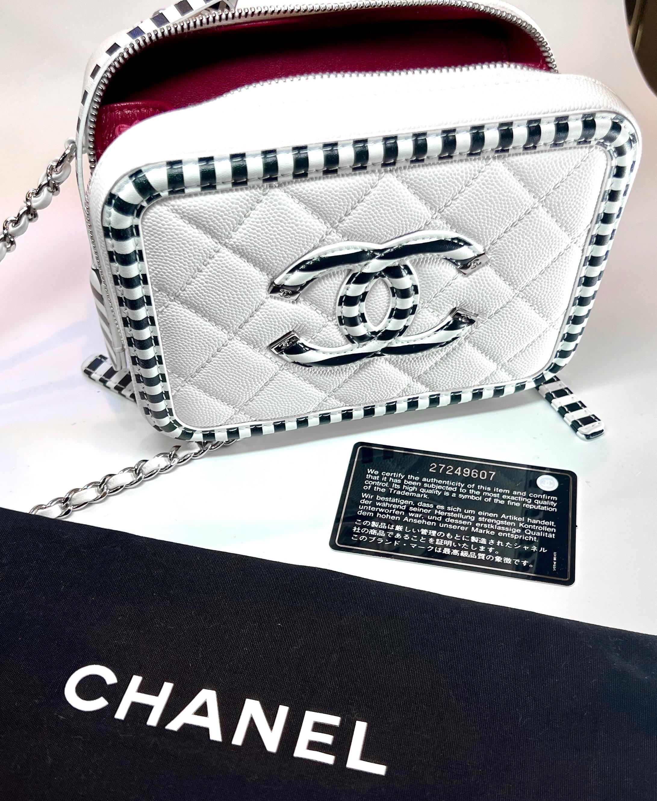 Women's Chanel Filigree Vanity Case Bag 2019 Original Authenticity Card