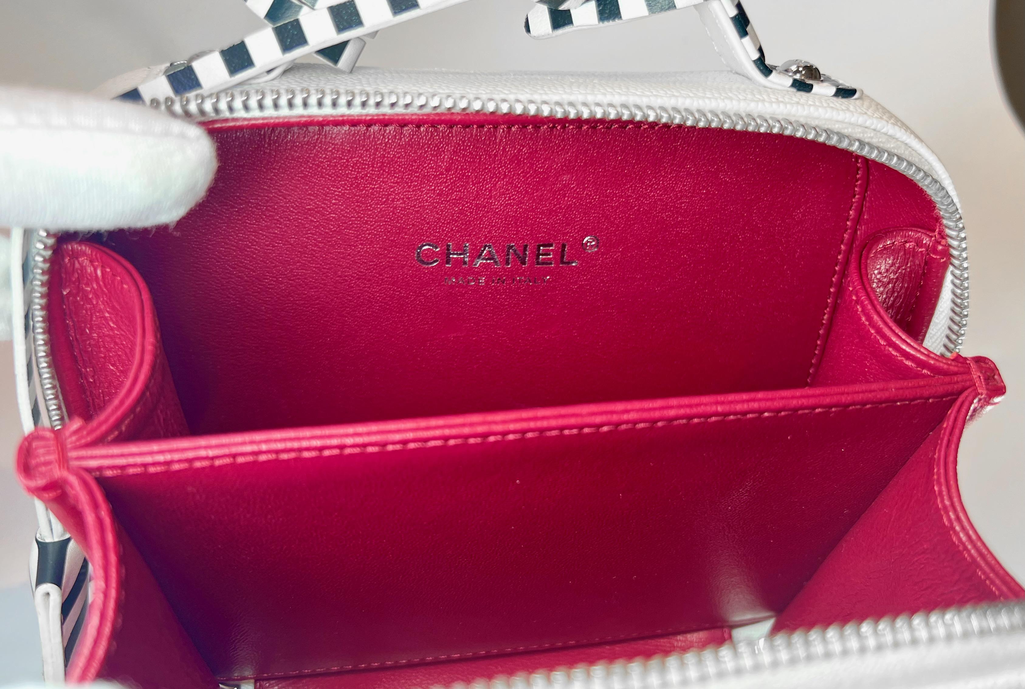 Chanel Filigree Vanity Case Bag 2019 Original Authenticity Card 4