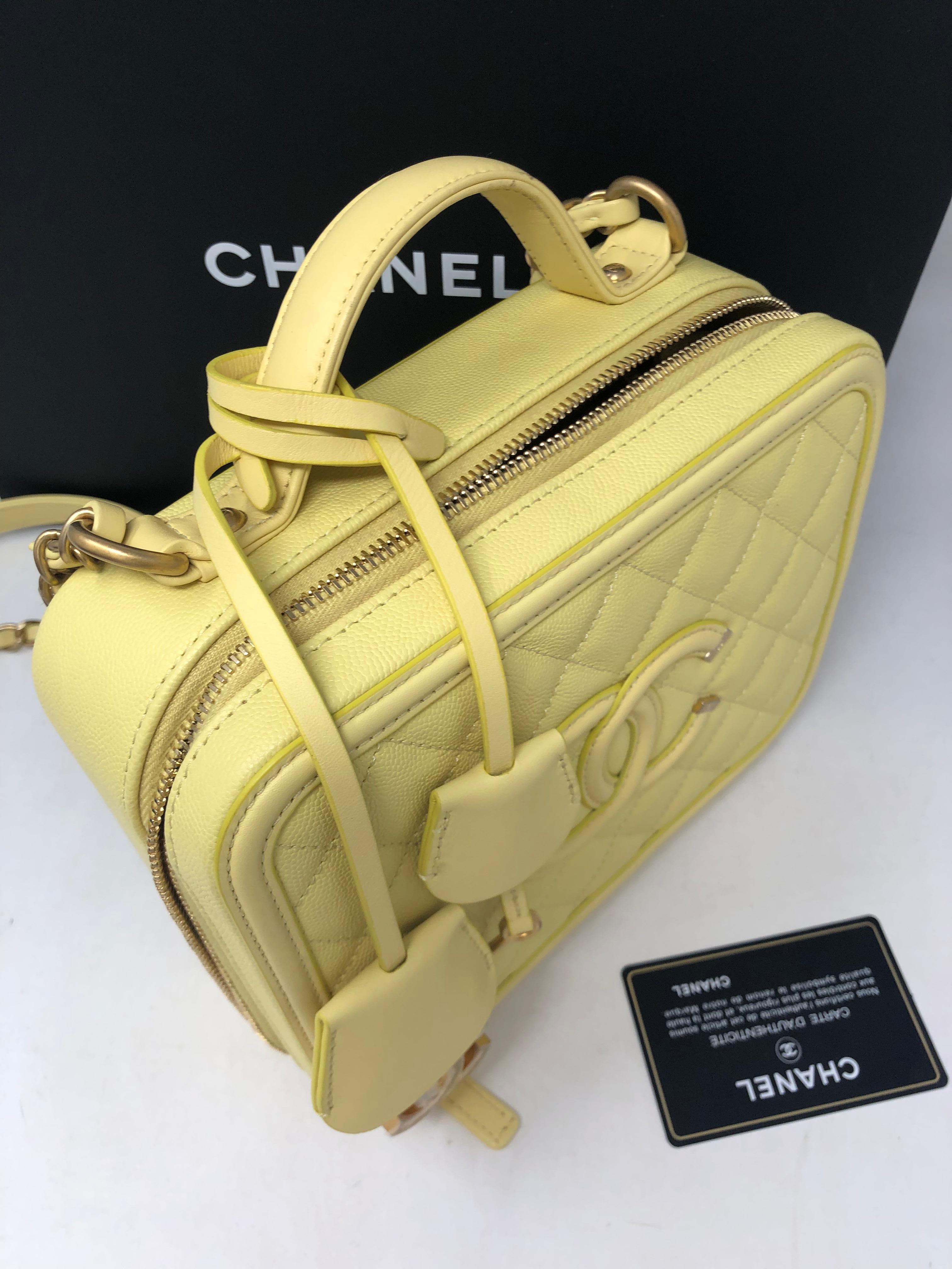 chanel vanity case yellow