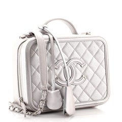 Chanel Vanity Case Filigree matelassé Caviar Moyen