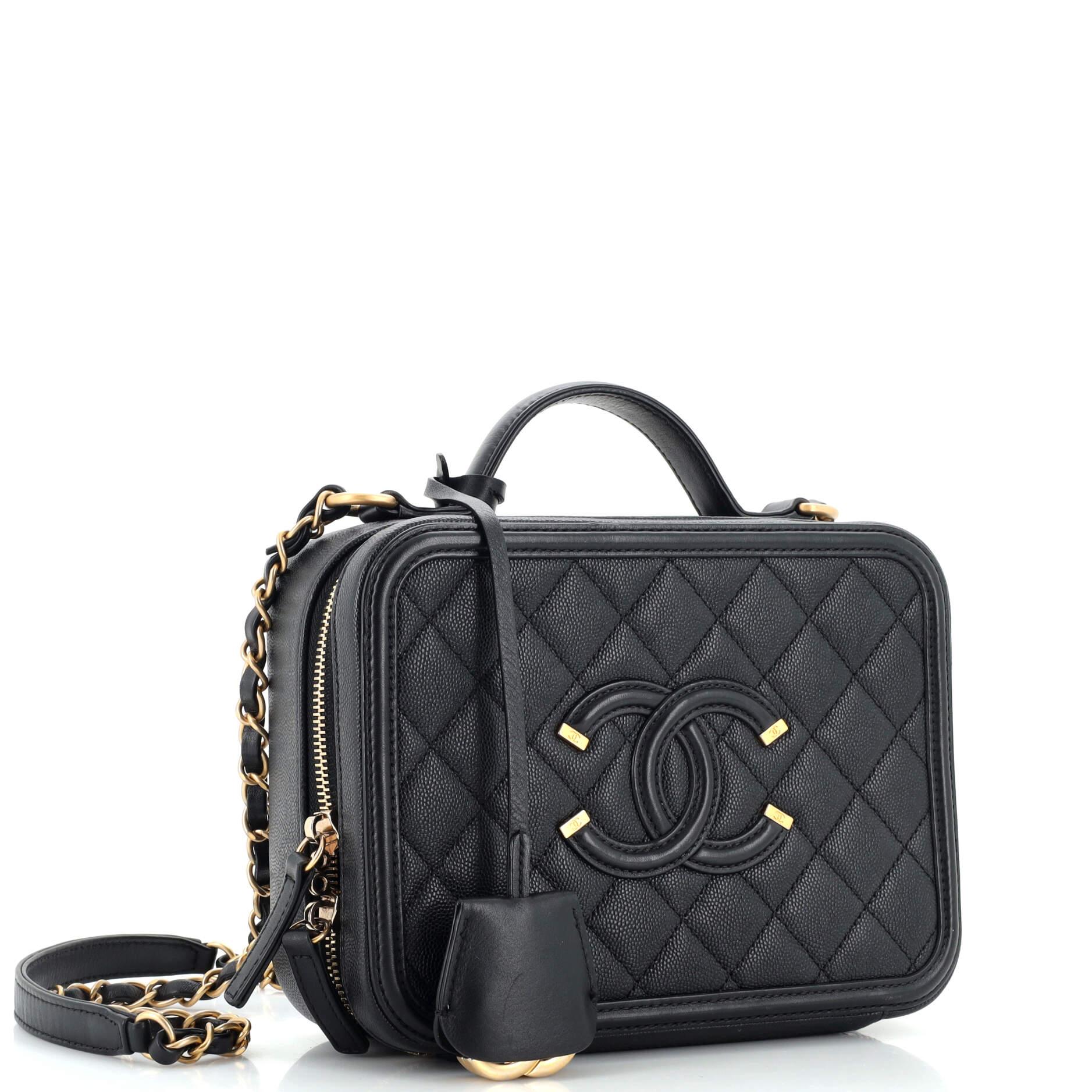 Chanel Filigree Vanity Case Quilted Caviar Medium In Good Condition In NY, NY