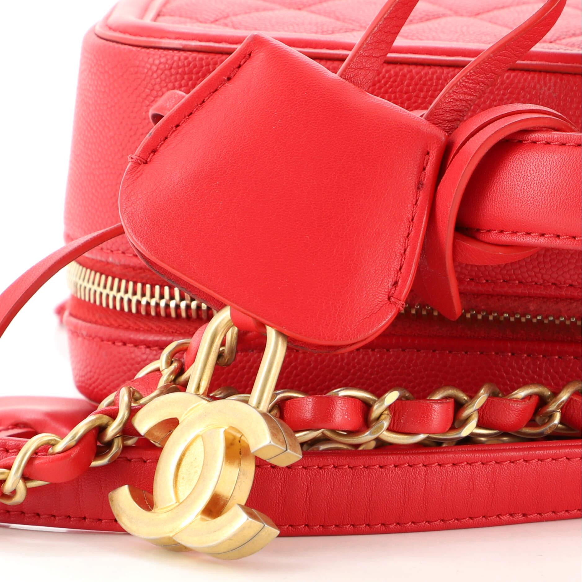 Chanel Filigree Vanity Case Quilted Caviar Medium 4