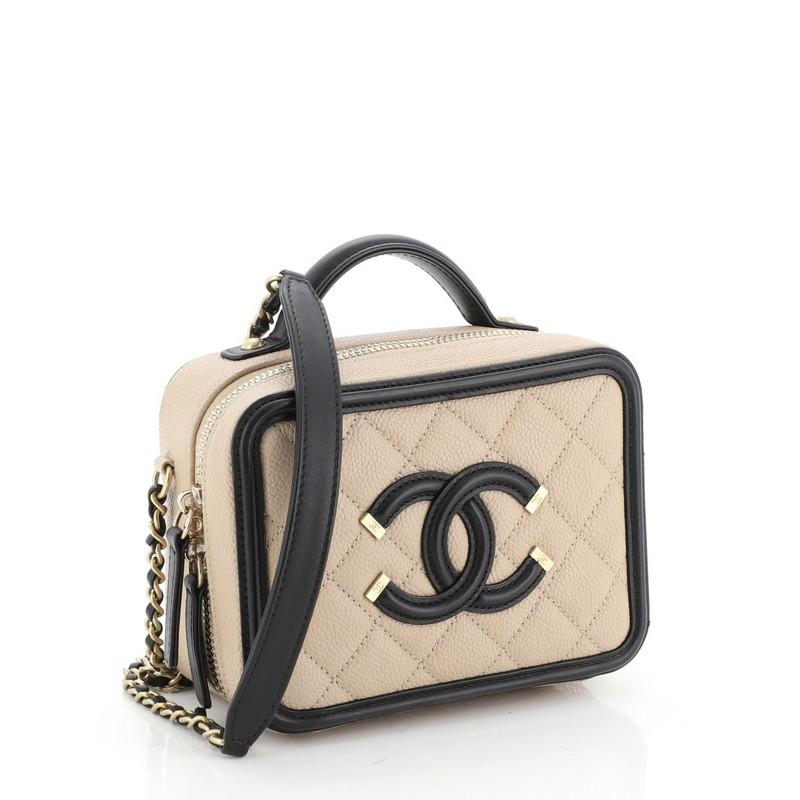 chanel filigree vanity case small