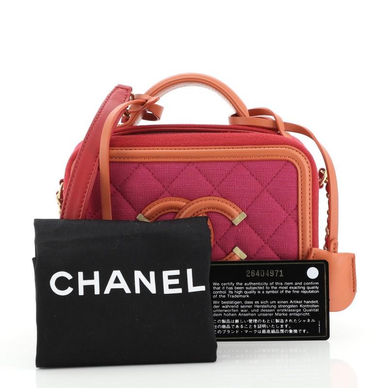 Chanel filigree vanity case small top