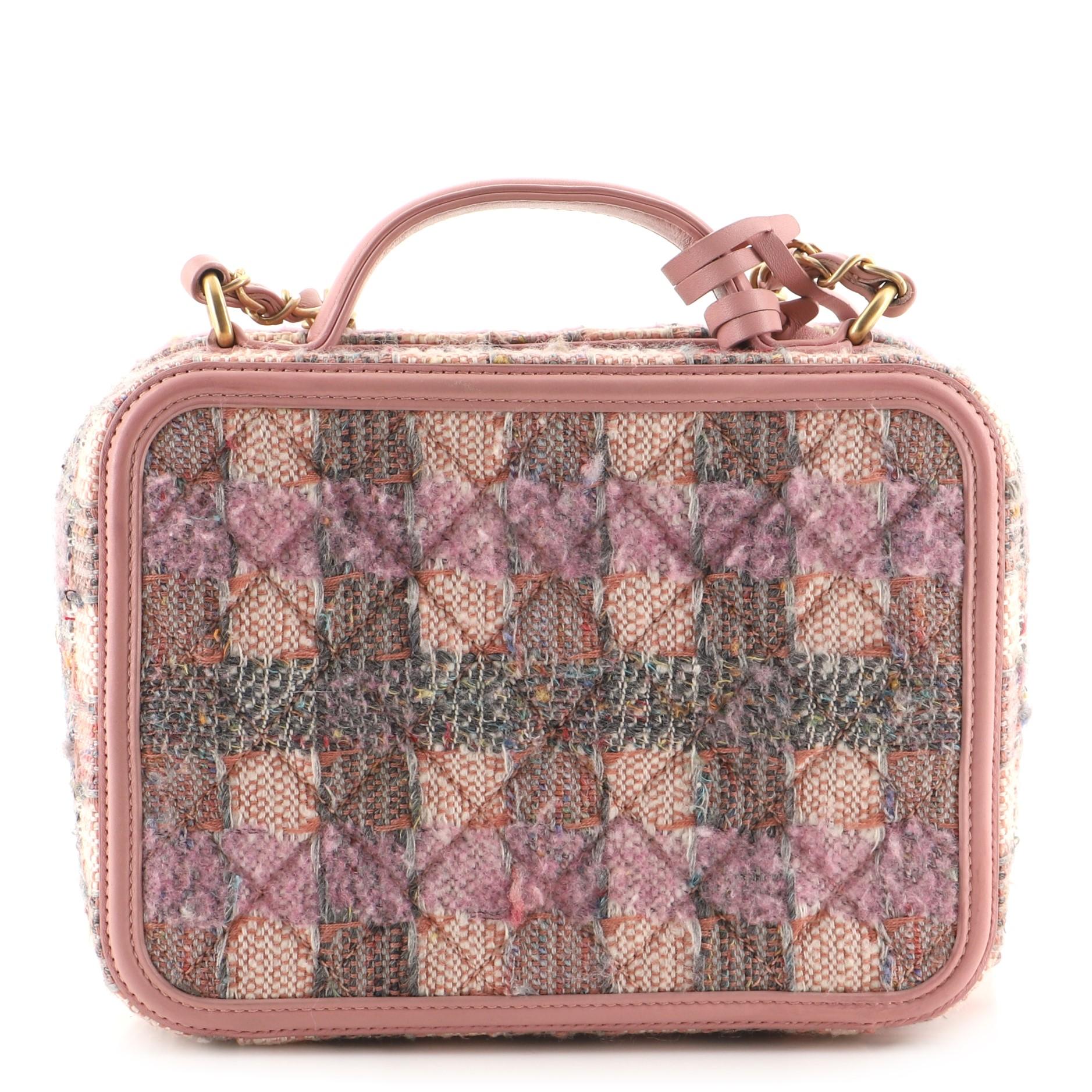 Chanel Filigree Vanity Case Quilted Tweed Medium In Good Condition In NY, NY