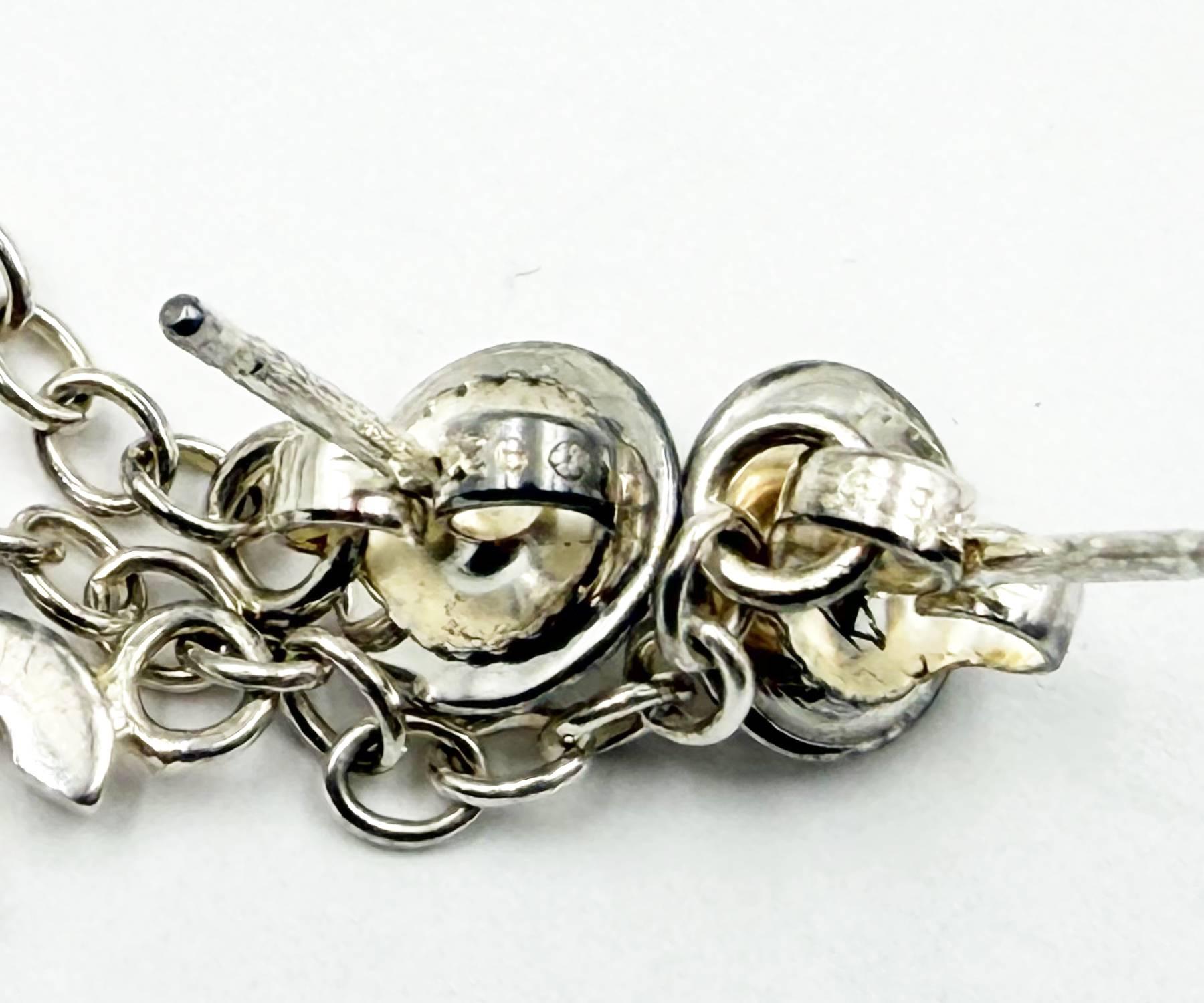 Chanel Fine Jewelry Silber 925 Buchstabe Würfel lange Piercing-Ohrringe im Zustand „Hervorragend“ im Angebot in Pasadena, CA